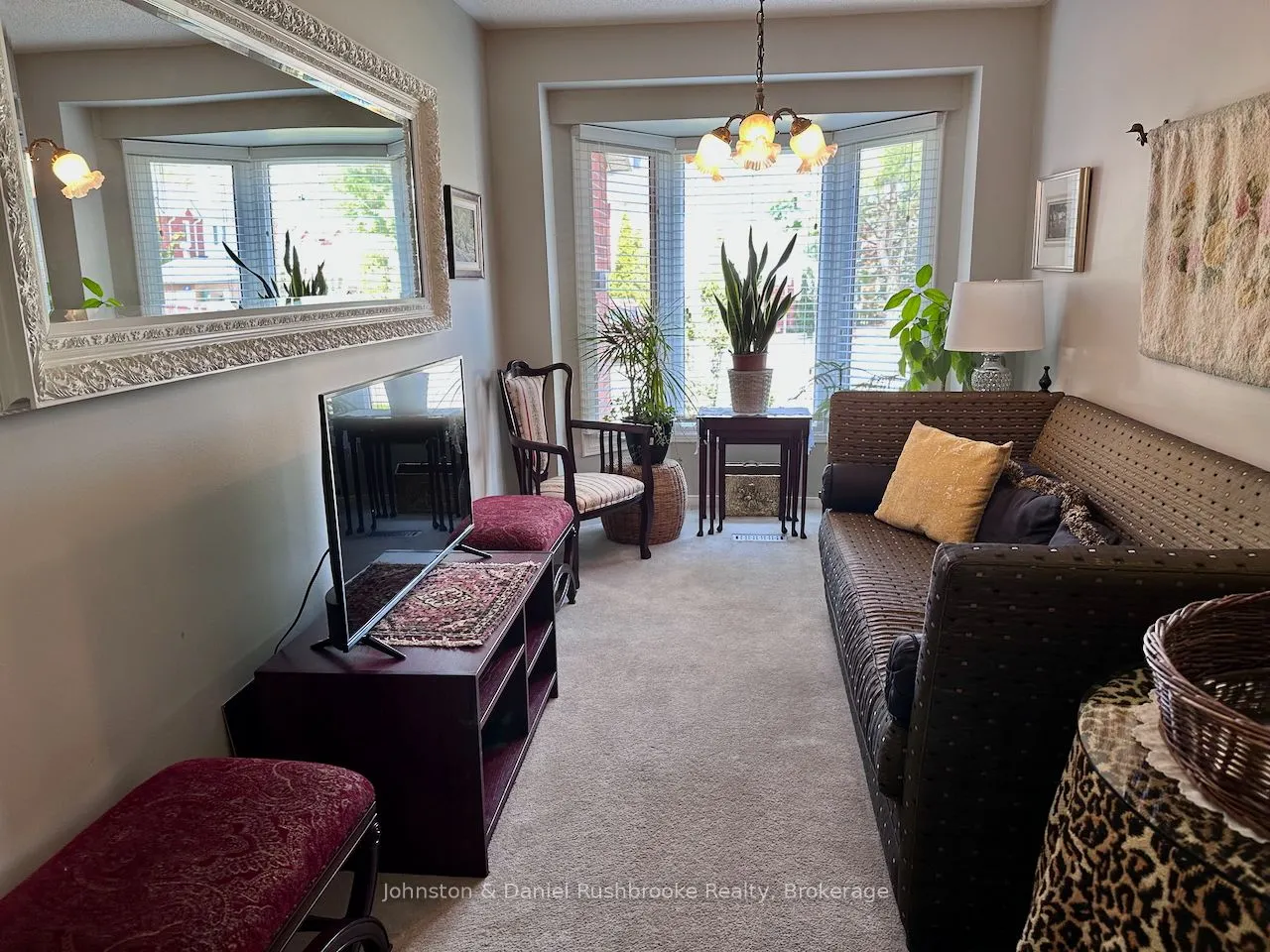 93 Shoreline Drive, #7