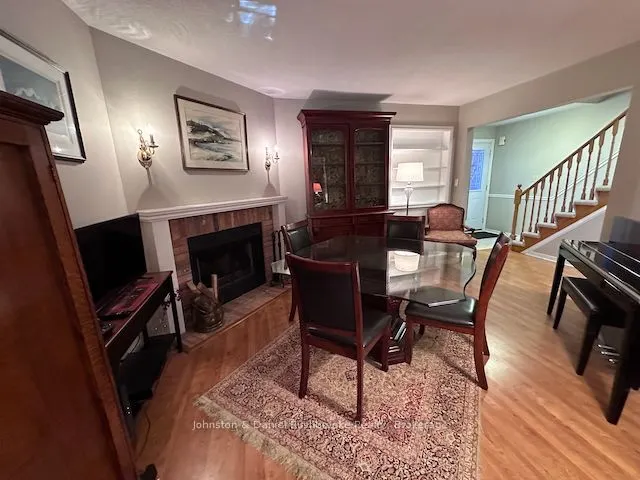 93 Shoreline Drive, #7