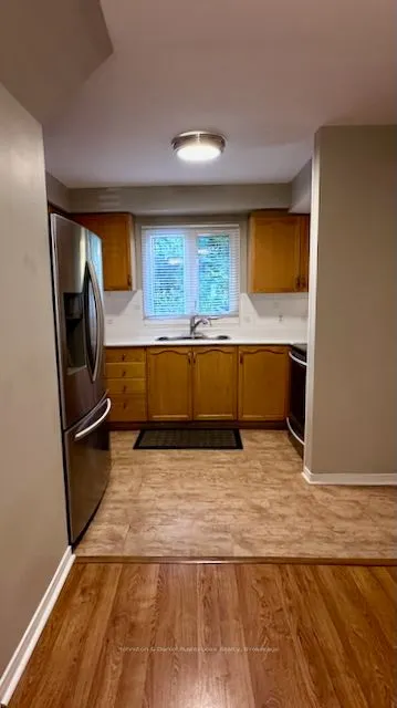 93 Shoreline Drive, #7