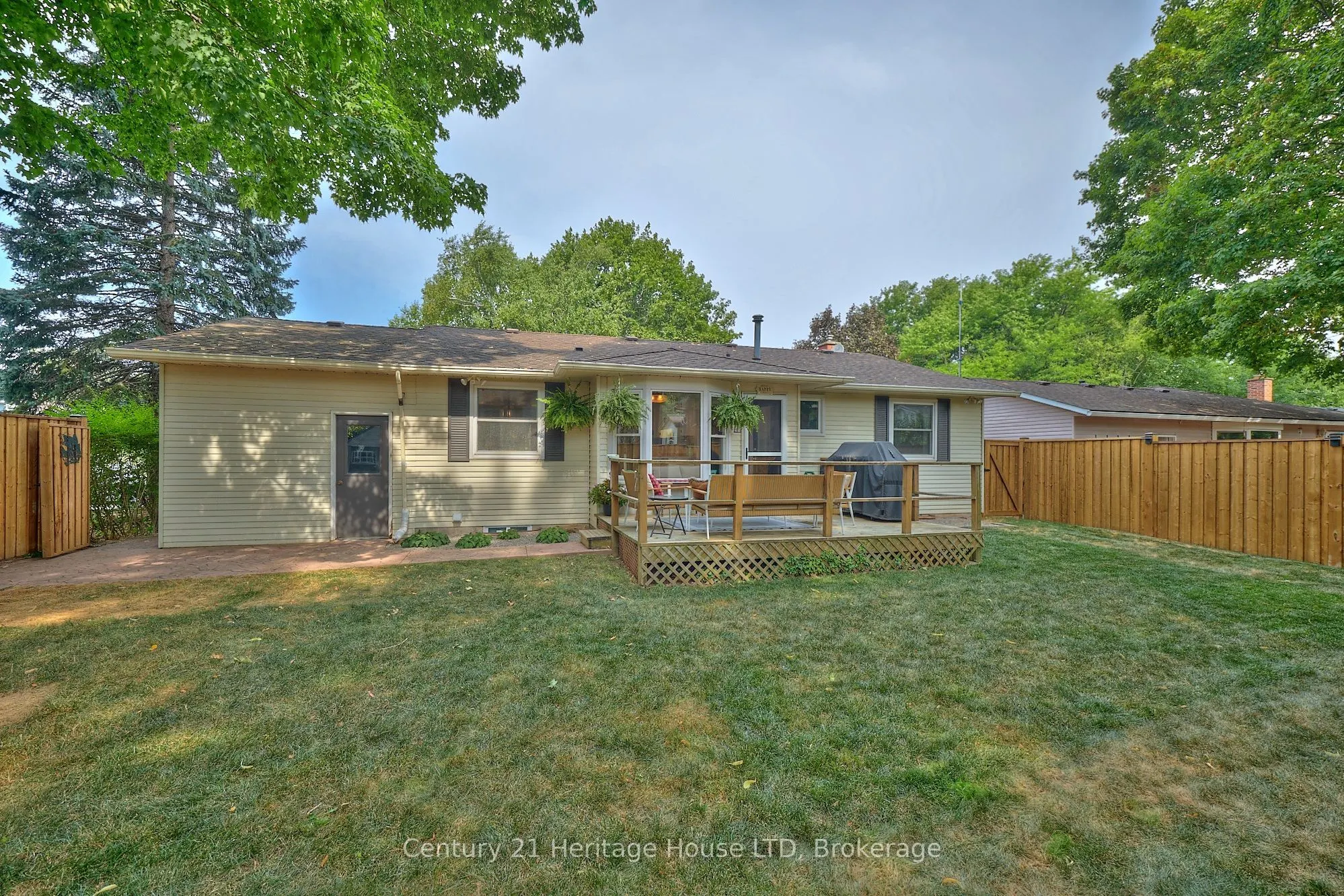 25 Birchpark Drive