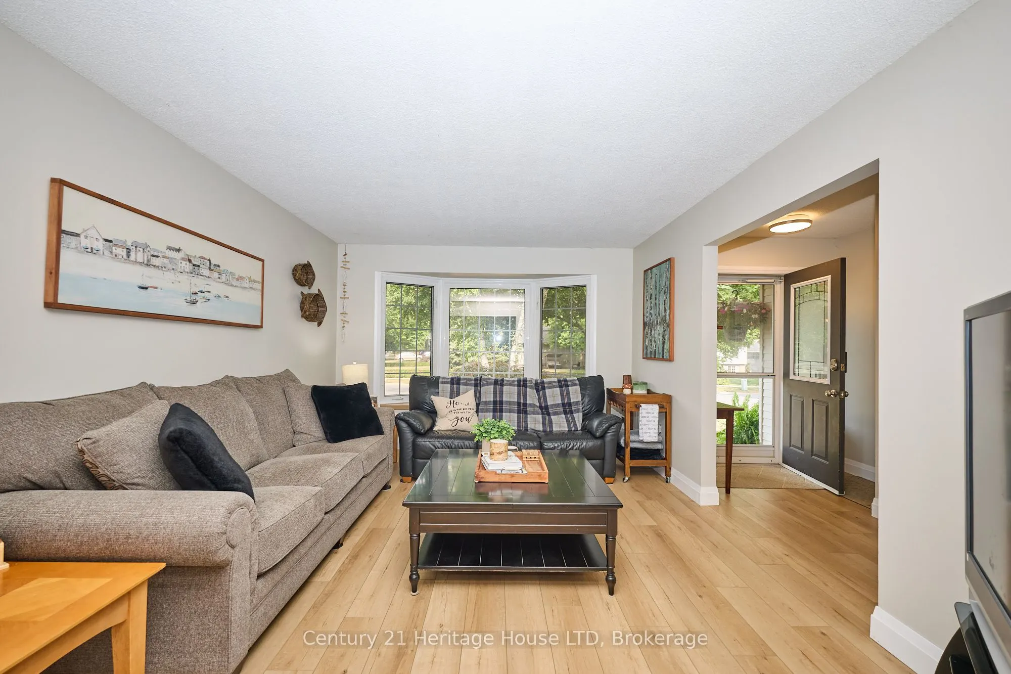 25 Birchpark Drive