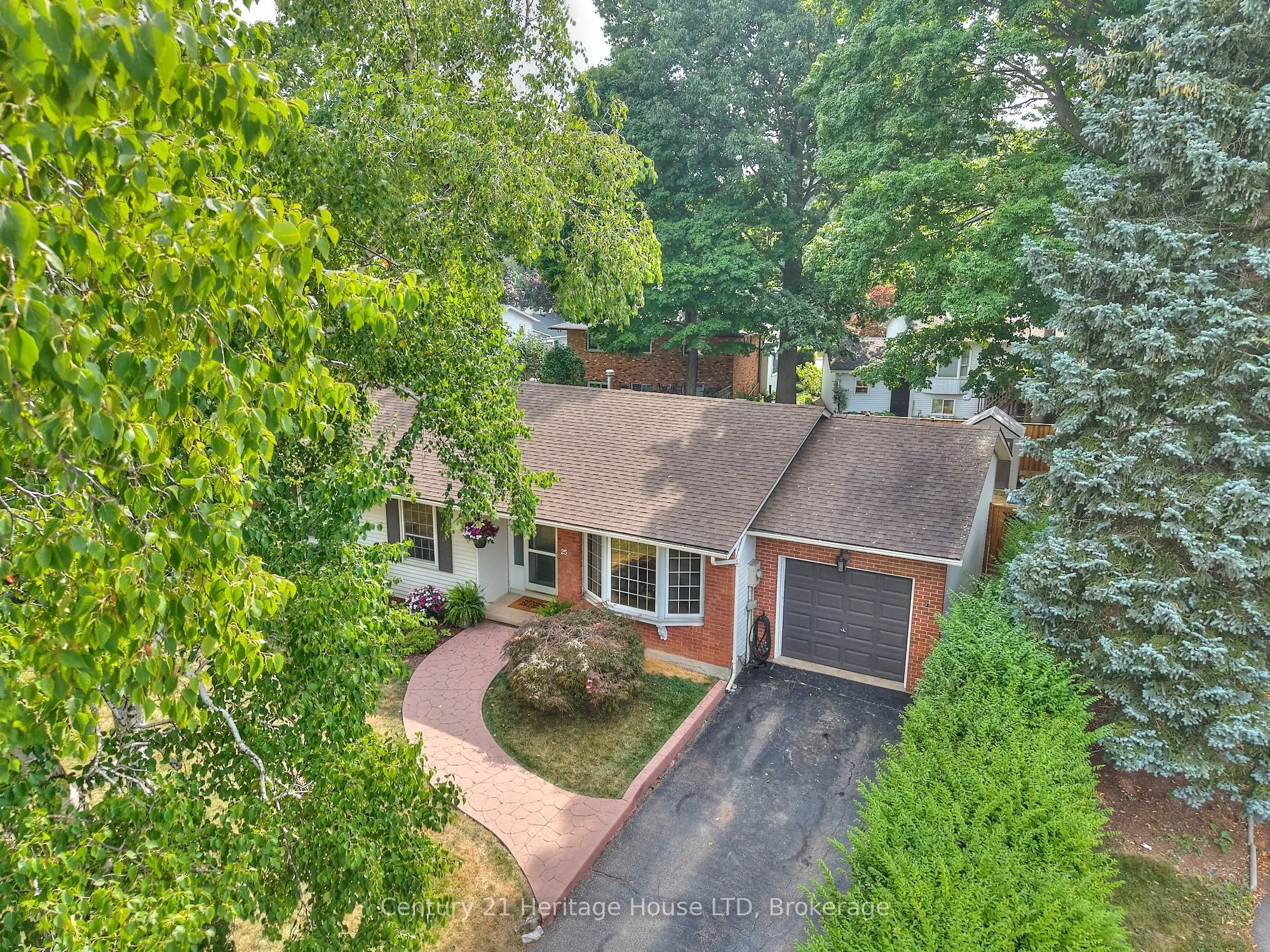 25 Birchpark Drive