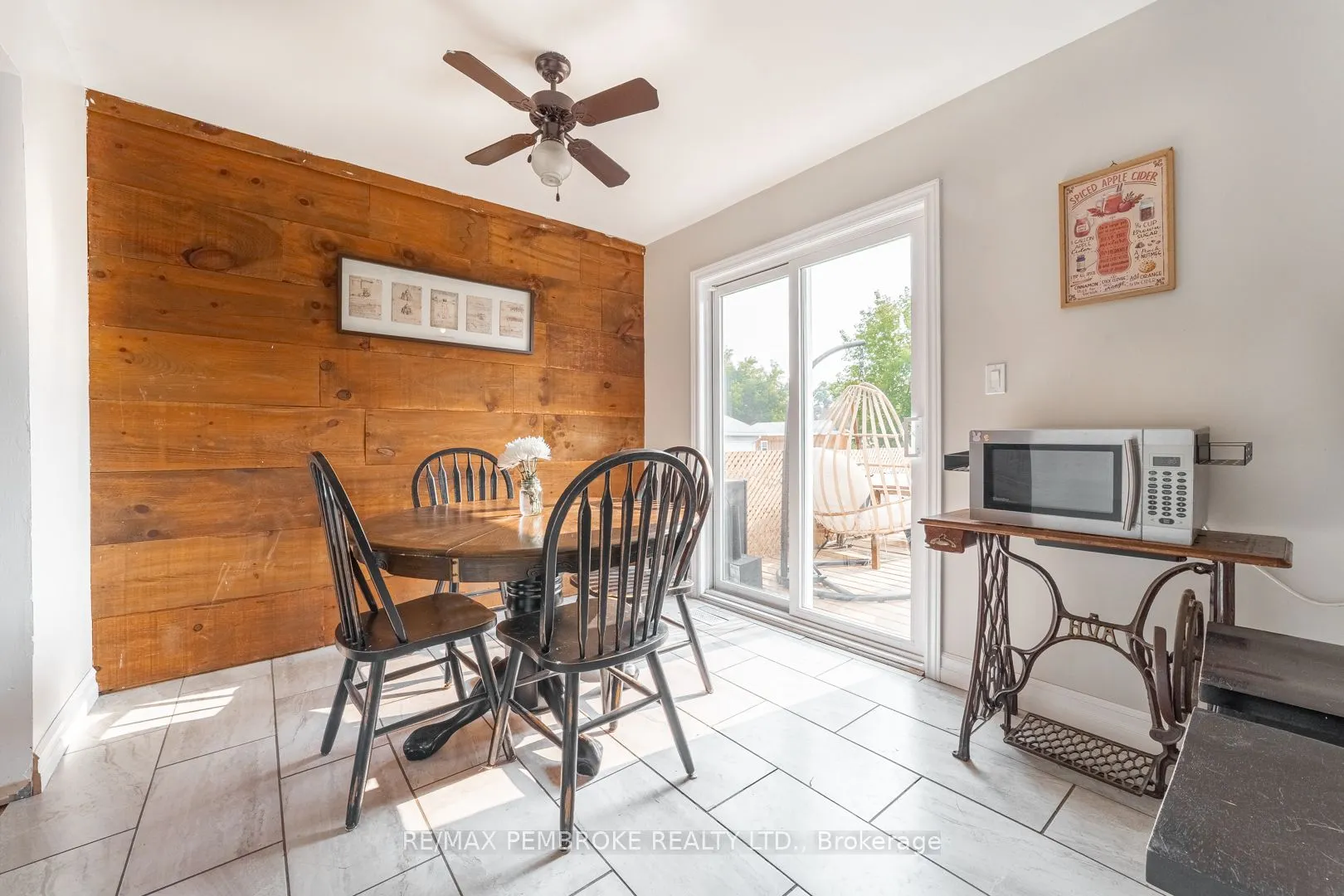 136 Springfield Crescent