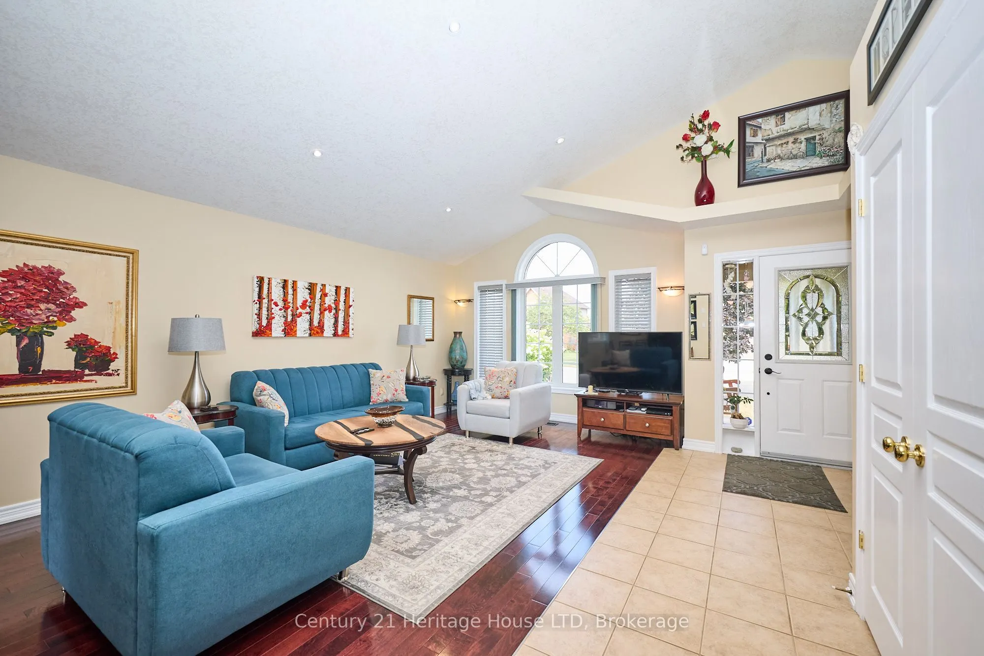 222 Dorchester Drive