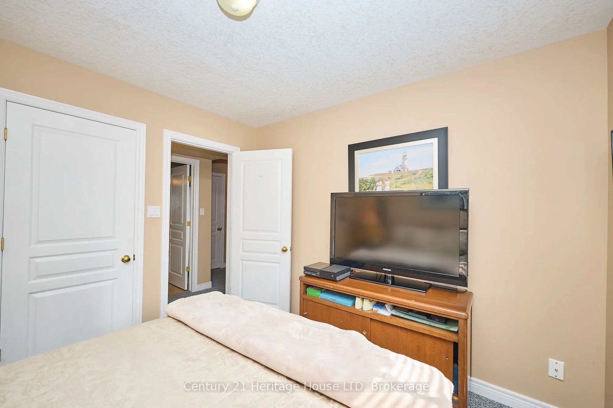 222 Dorchester Drive