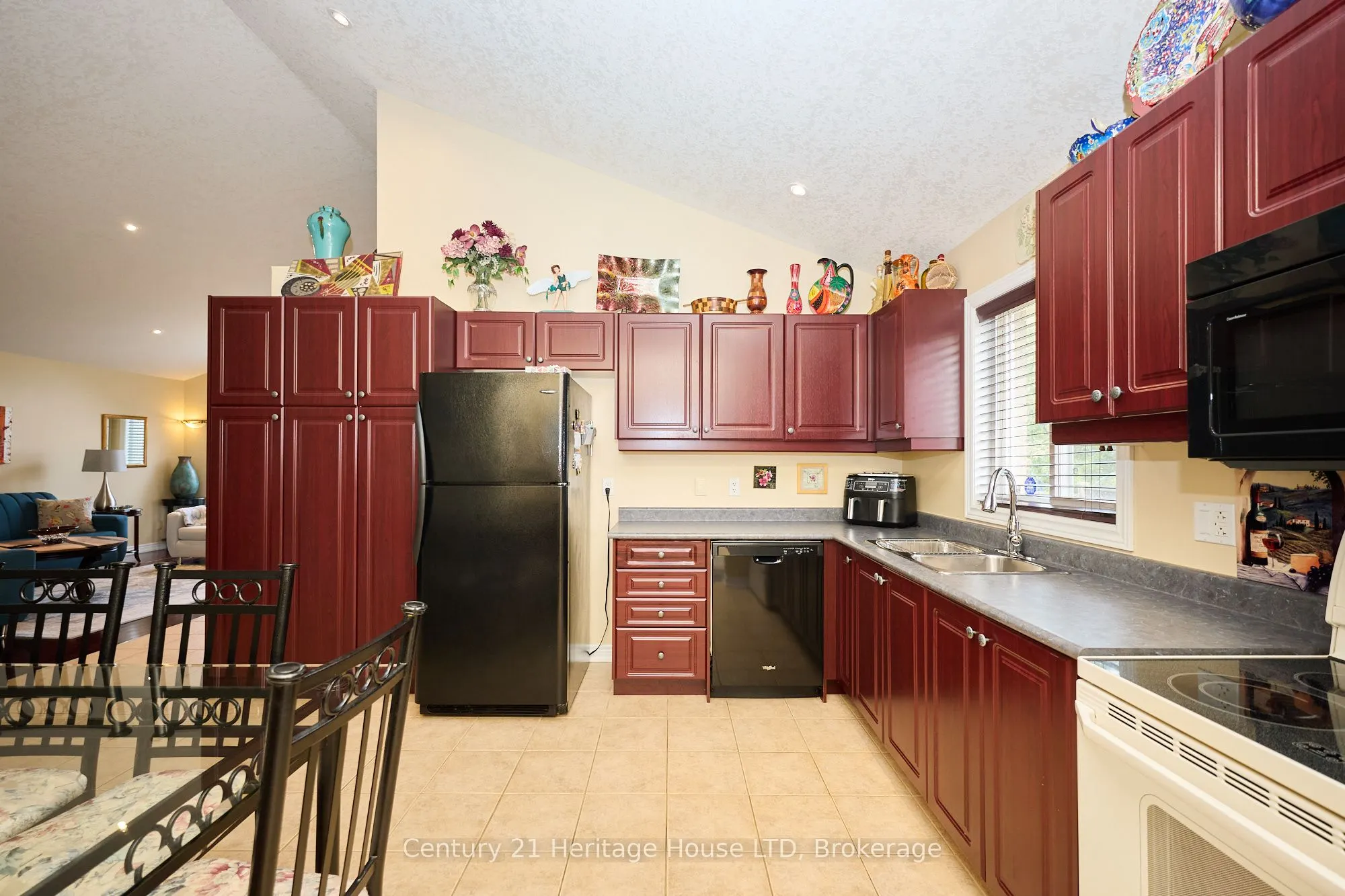 222 Dorchester Drive