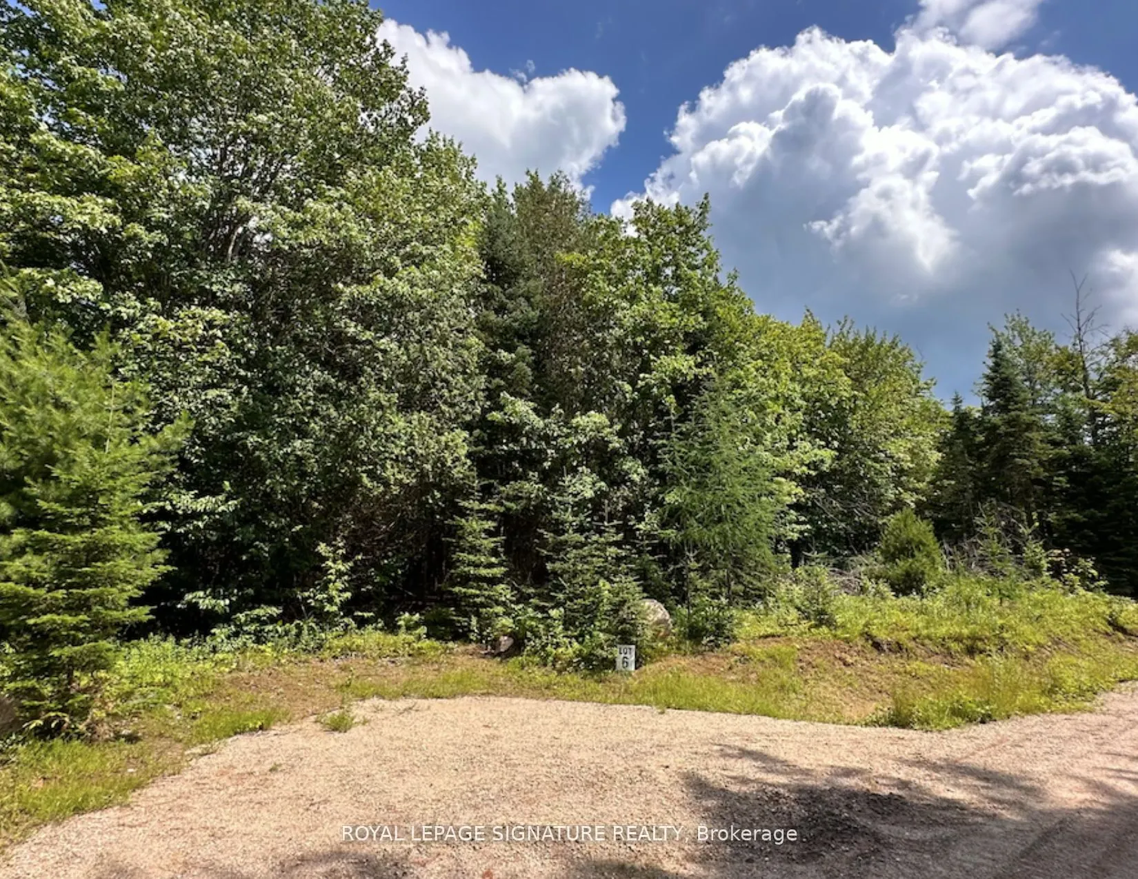 15 Axe Lake Road