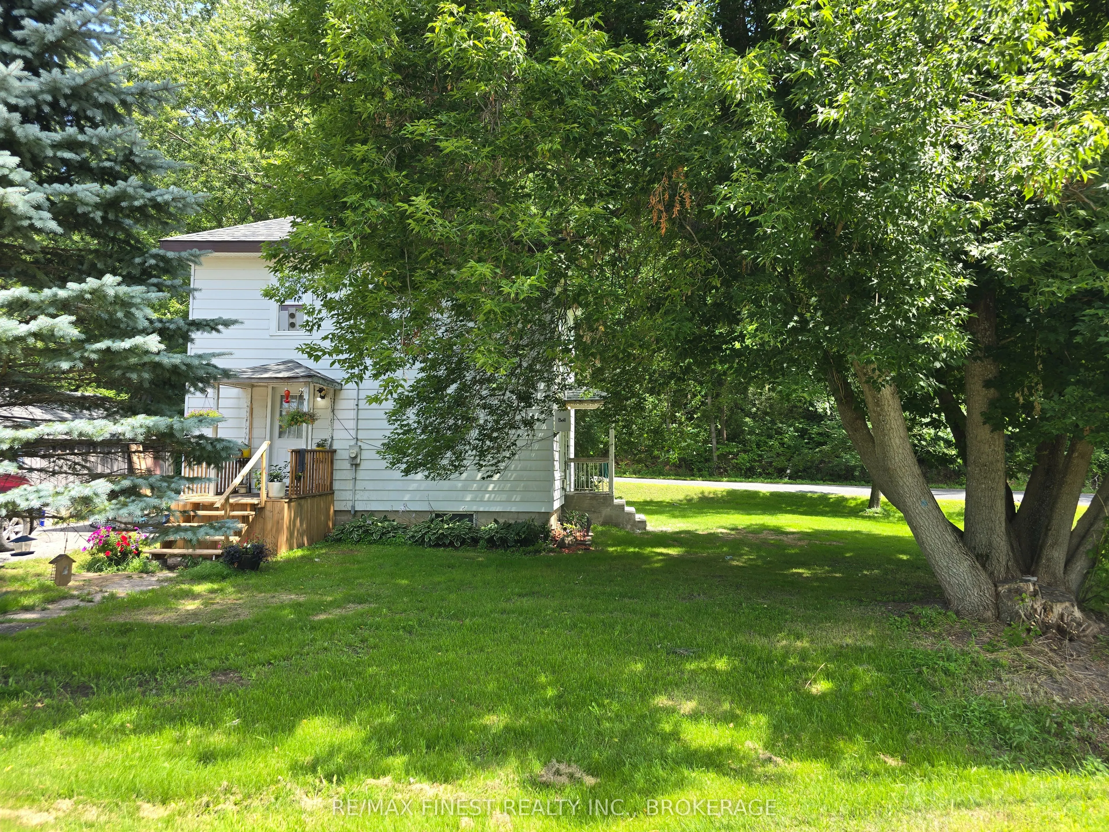 1469 Mountain Grove Road