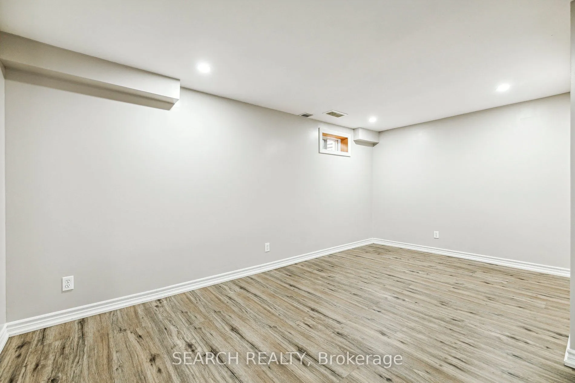 610 Barton Street, #26
