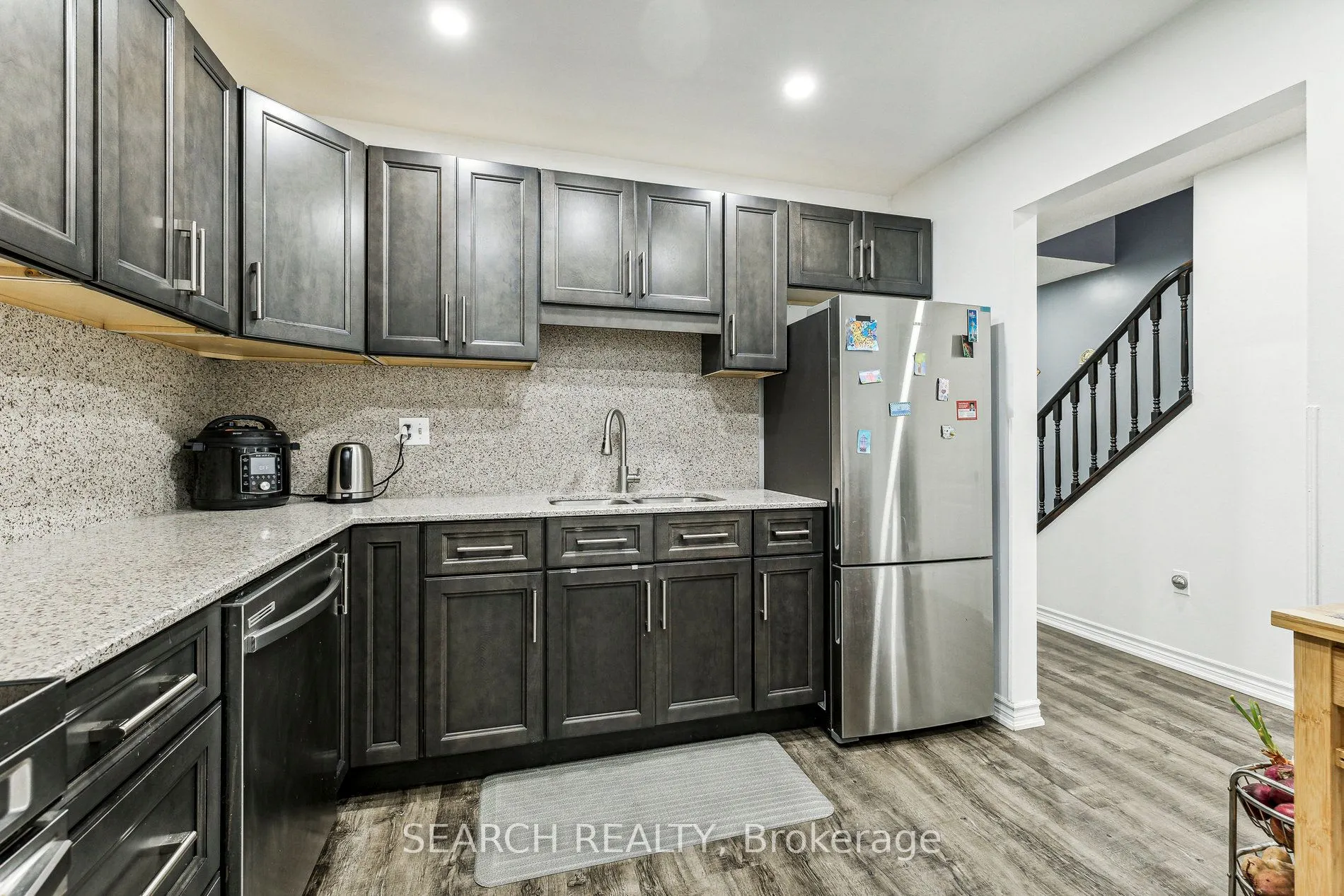 610 Barton Street, #26