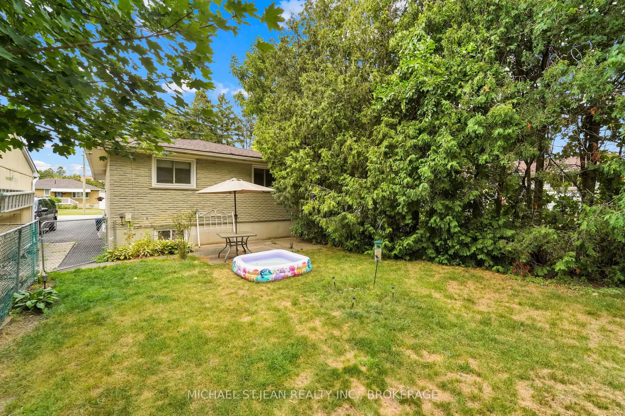 57 Avondale Street