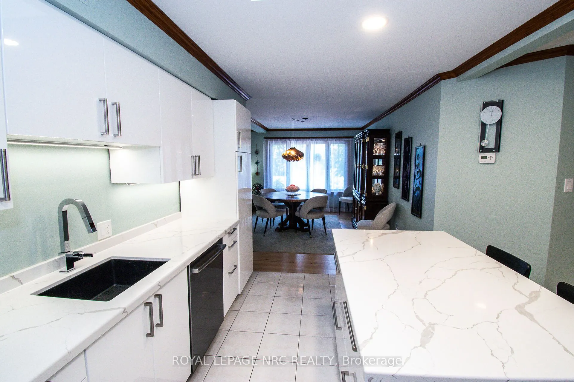 55 Main Street, #302