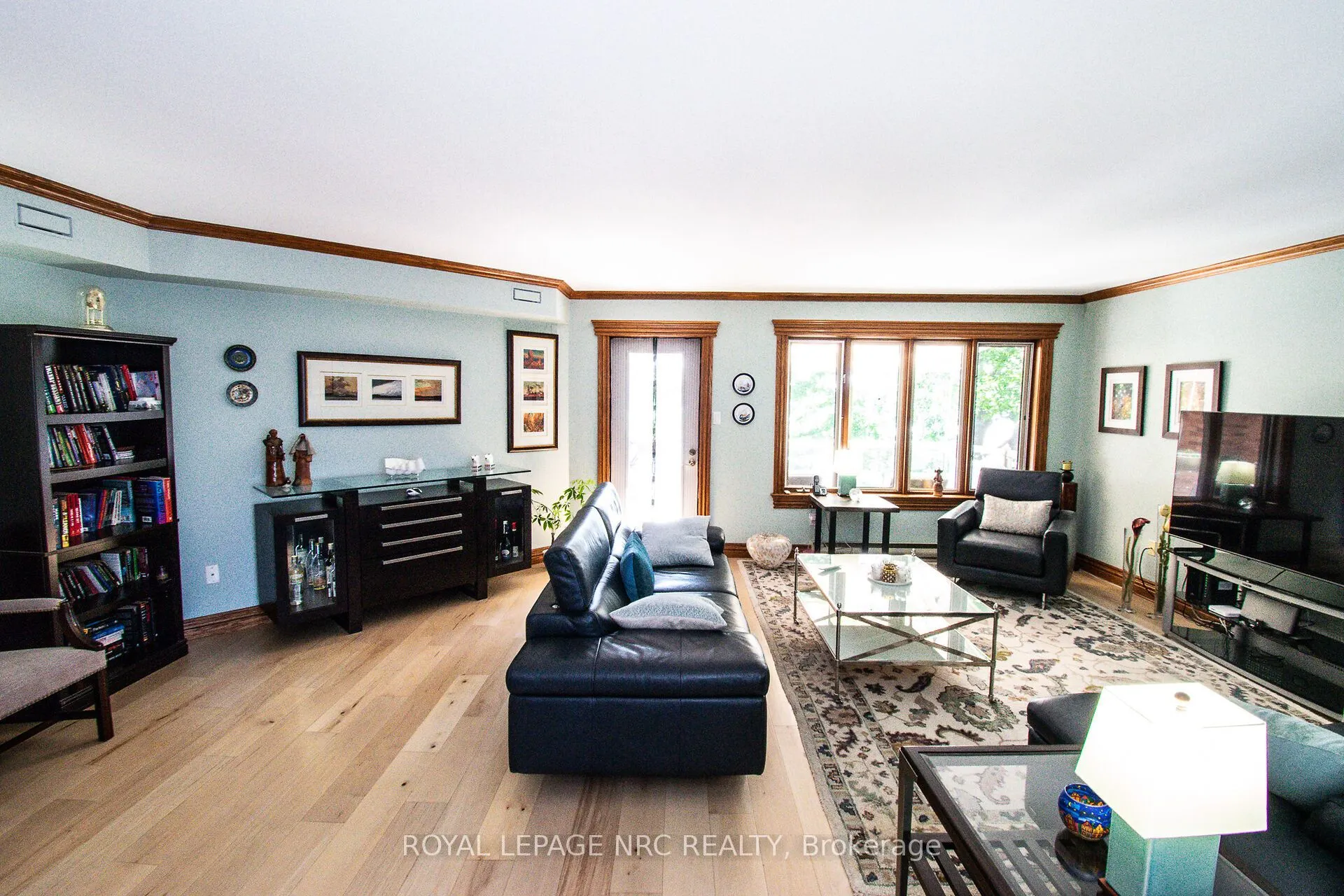 55 Main Street, #302