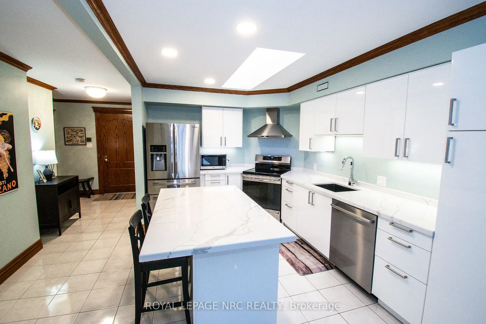 55 Main Street, #302