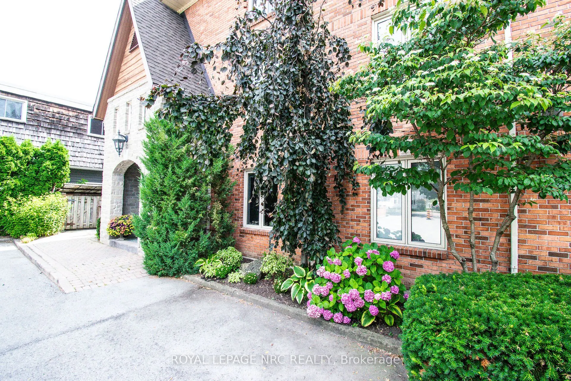 55 Main Street, #302