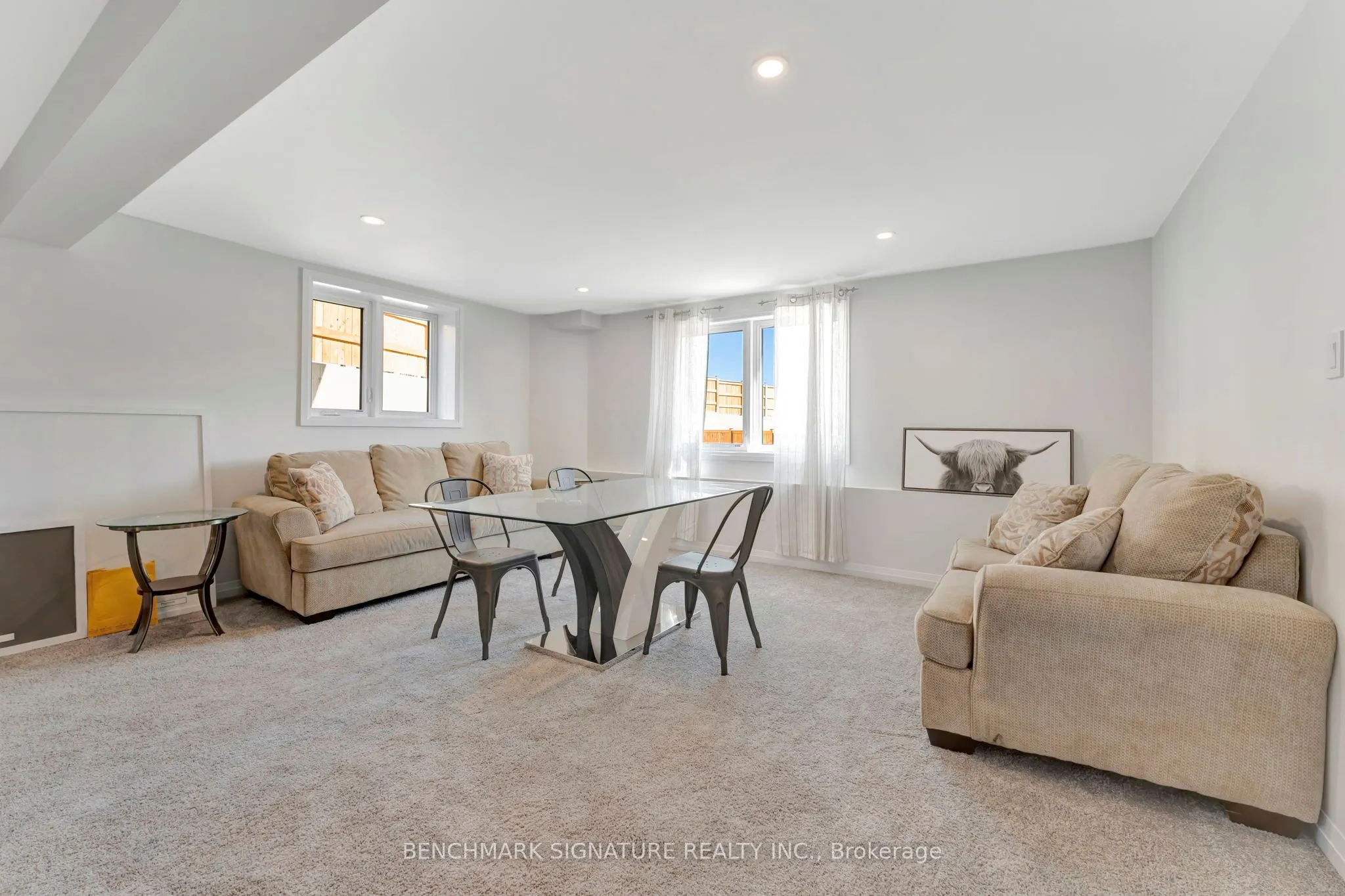 2 Painted Skimmer Place