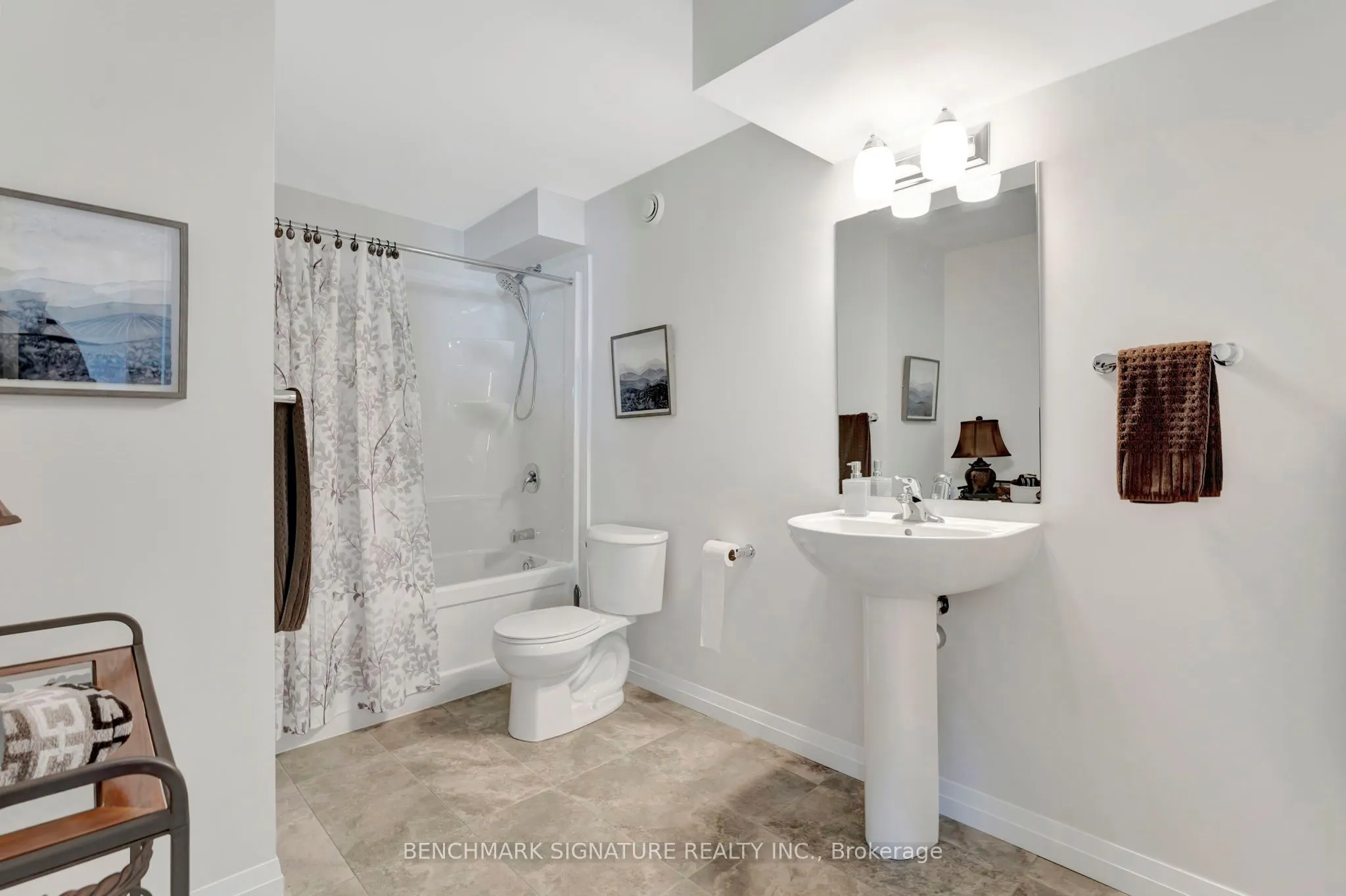 2 Painted Skimmer Place