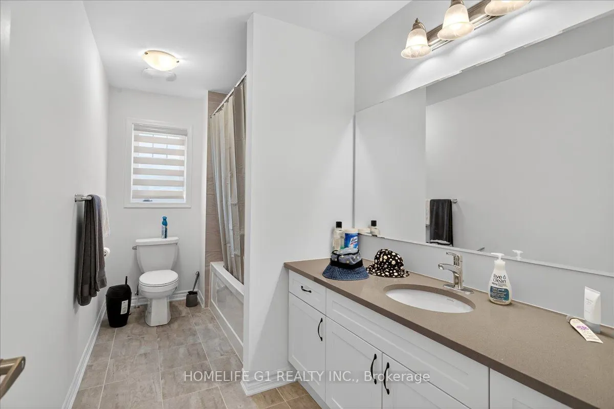 5 Dyer Crescent