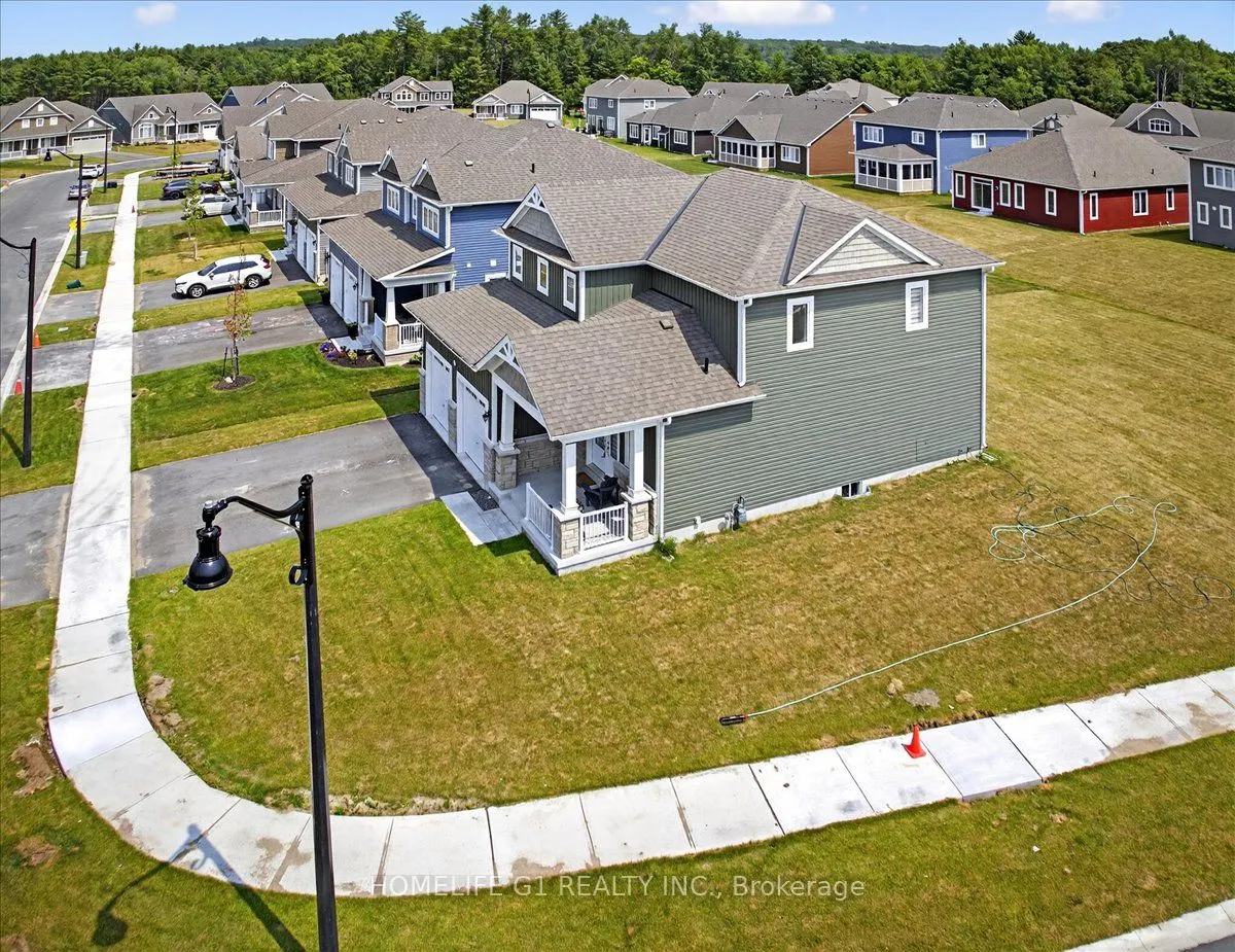 5 Dyer Crescent