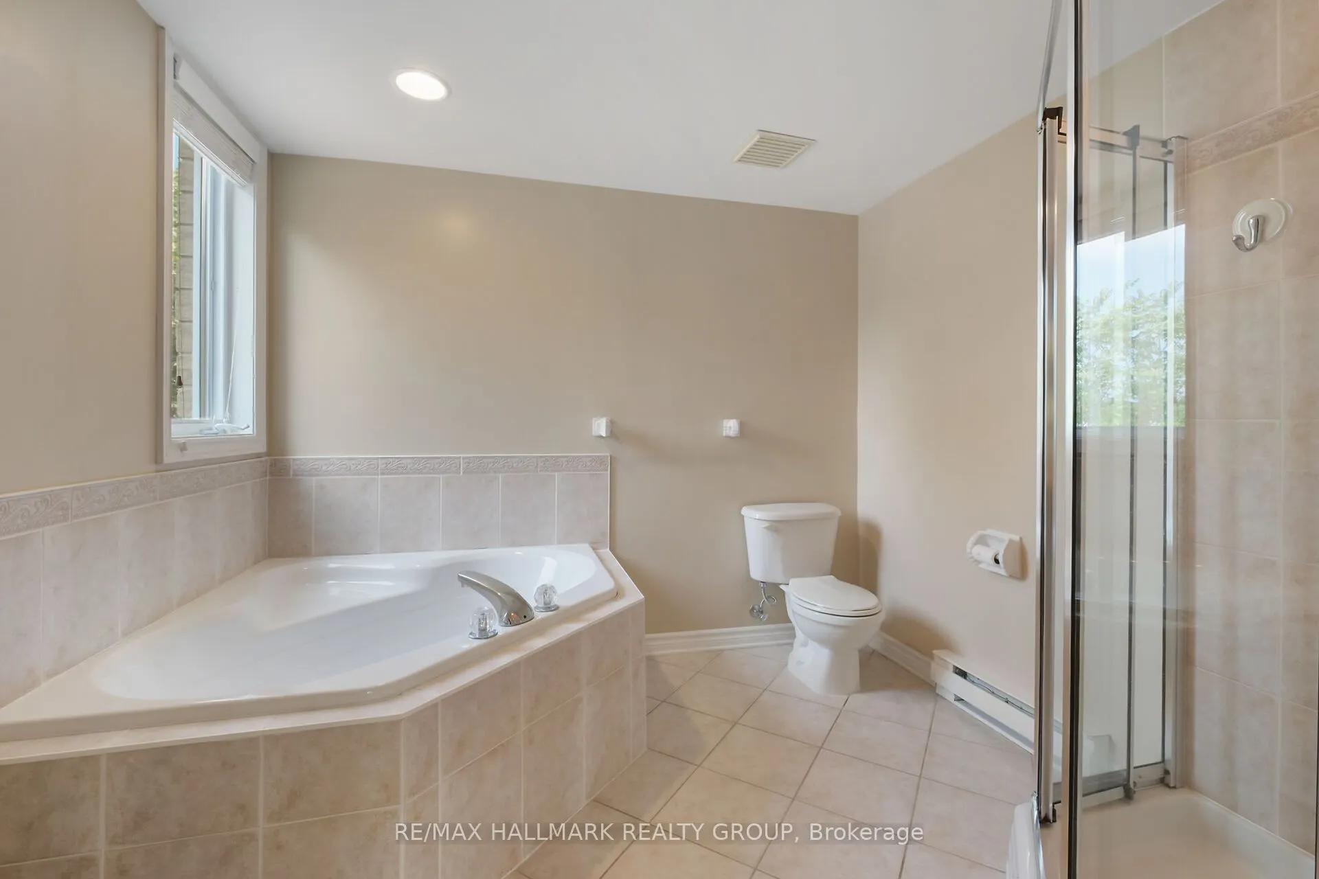 131 Robson Court, #1A