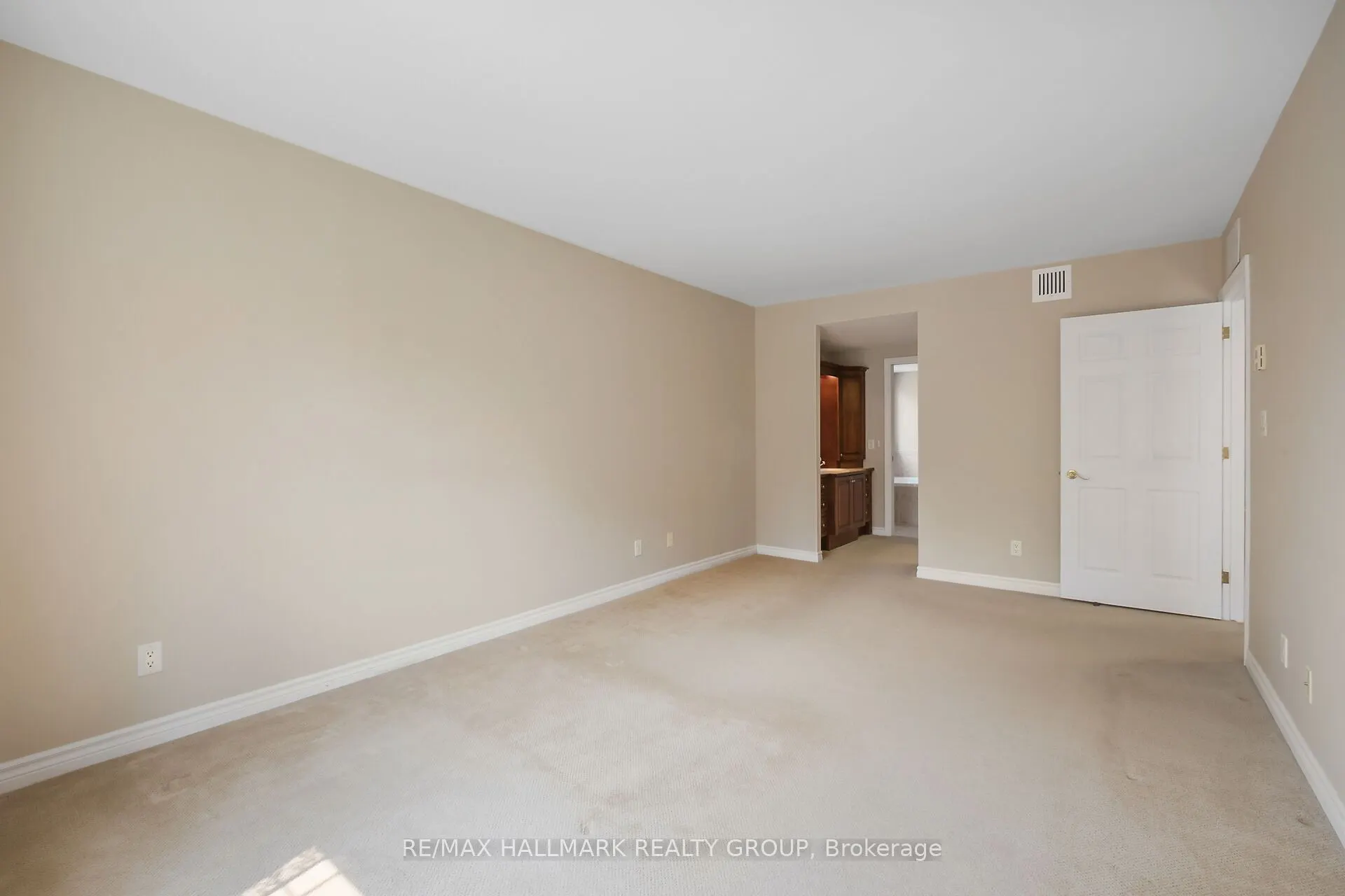 131 Robson Court, #1A