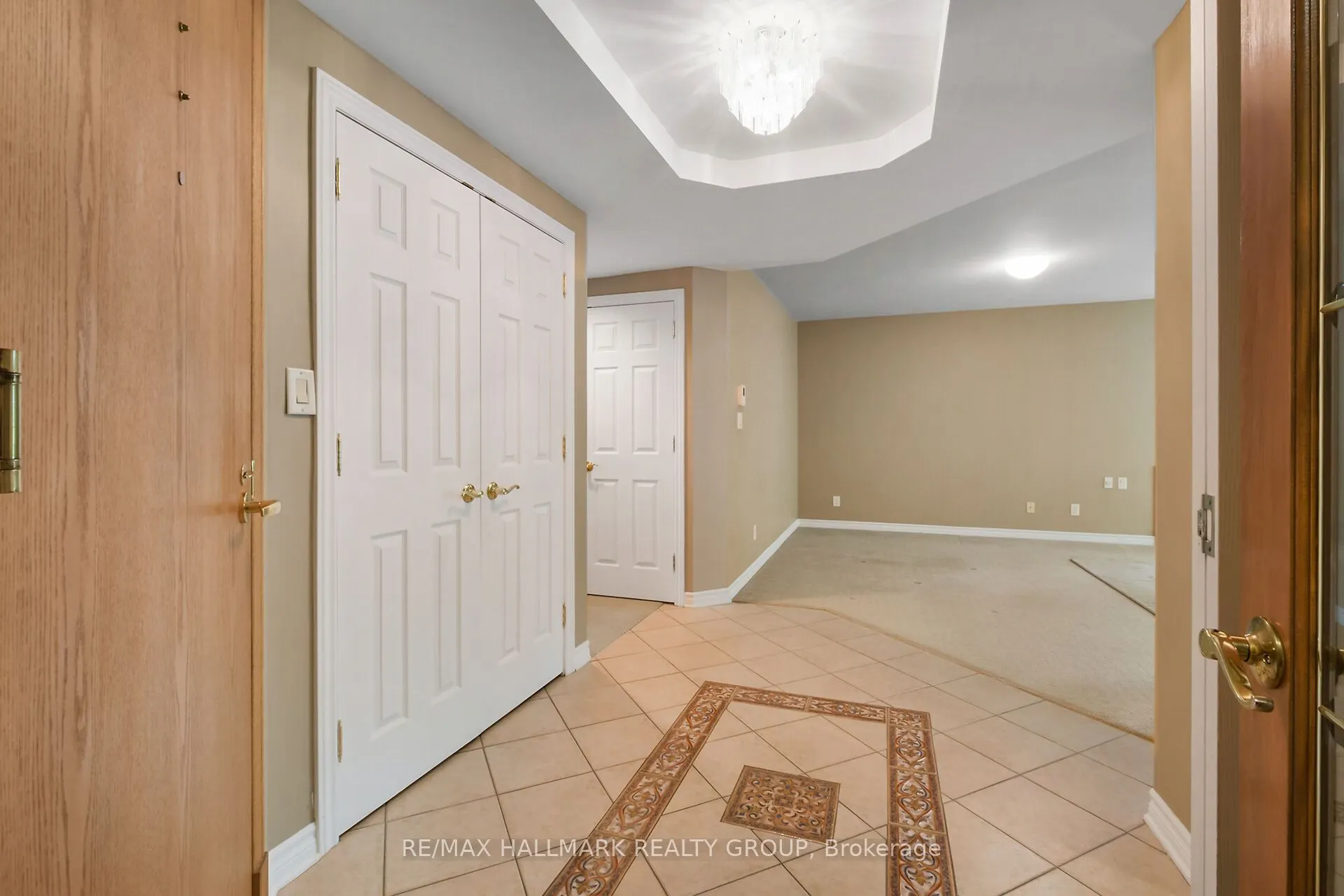 131 Robson Court, #1A