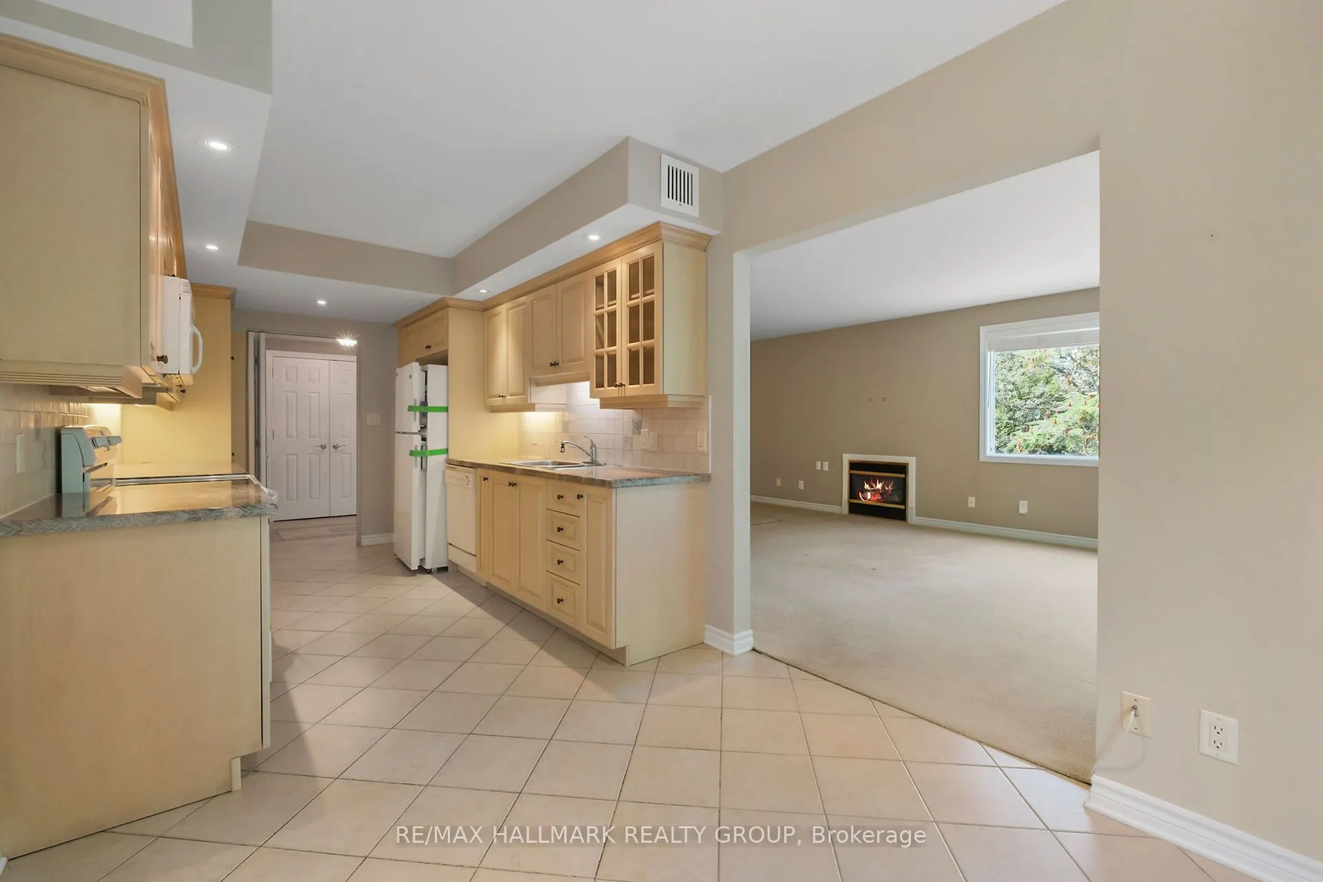 131 Robson Court, #1A