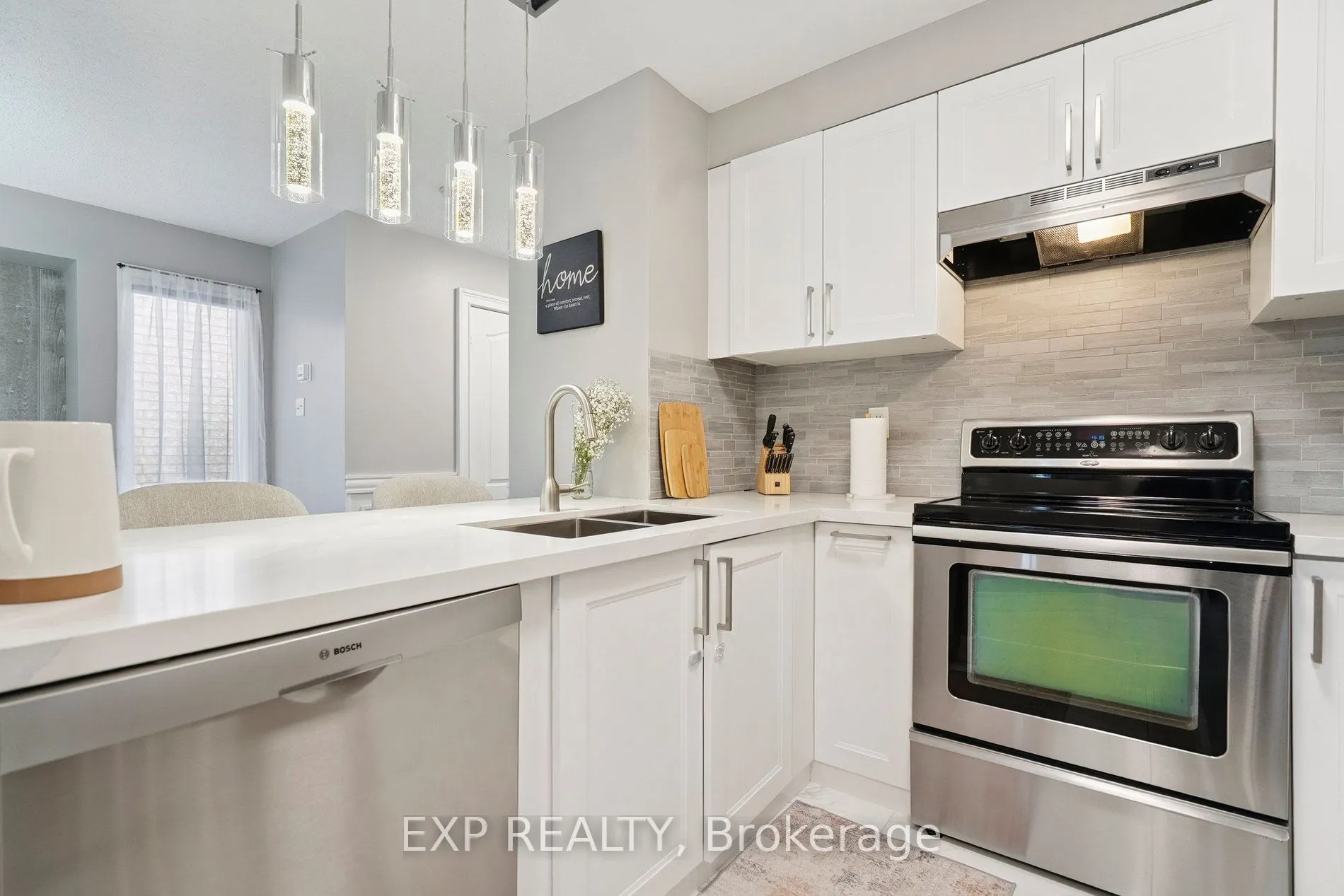 132 Harnesworth Crescent