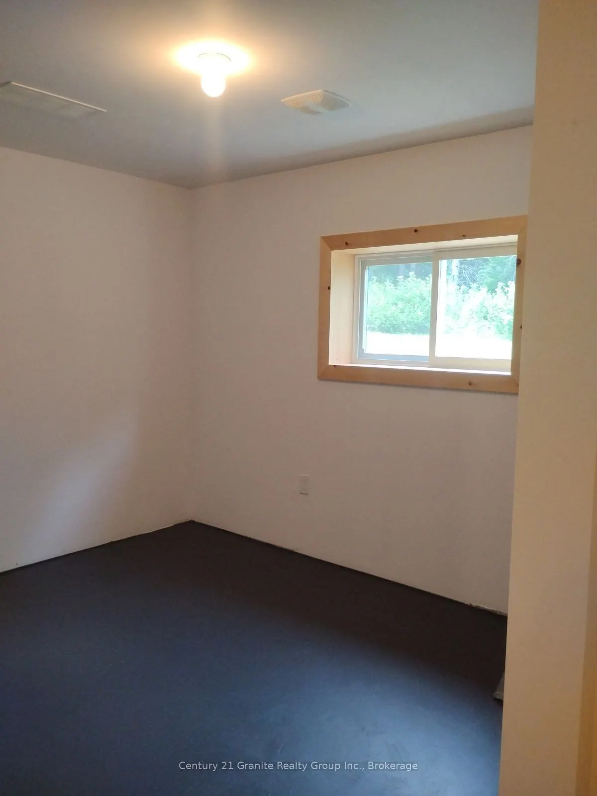 10498 Highway 118