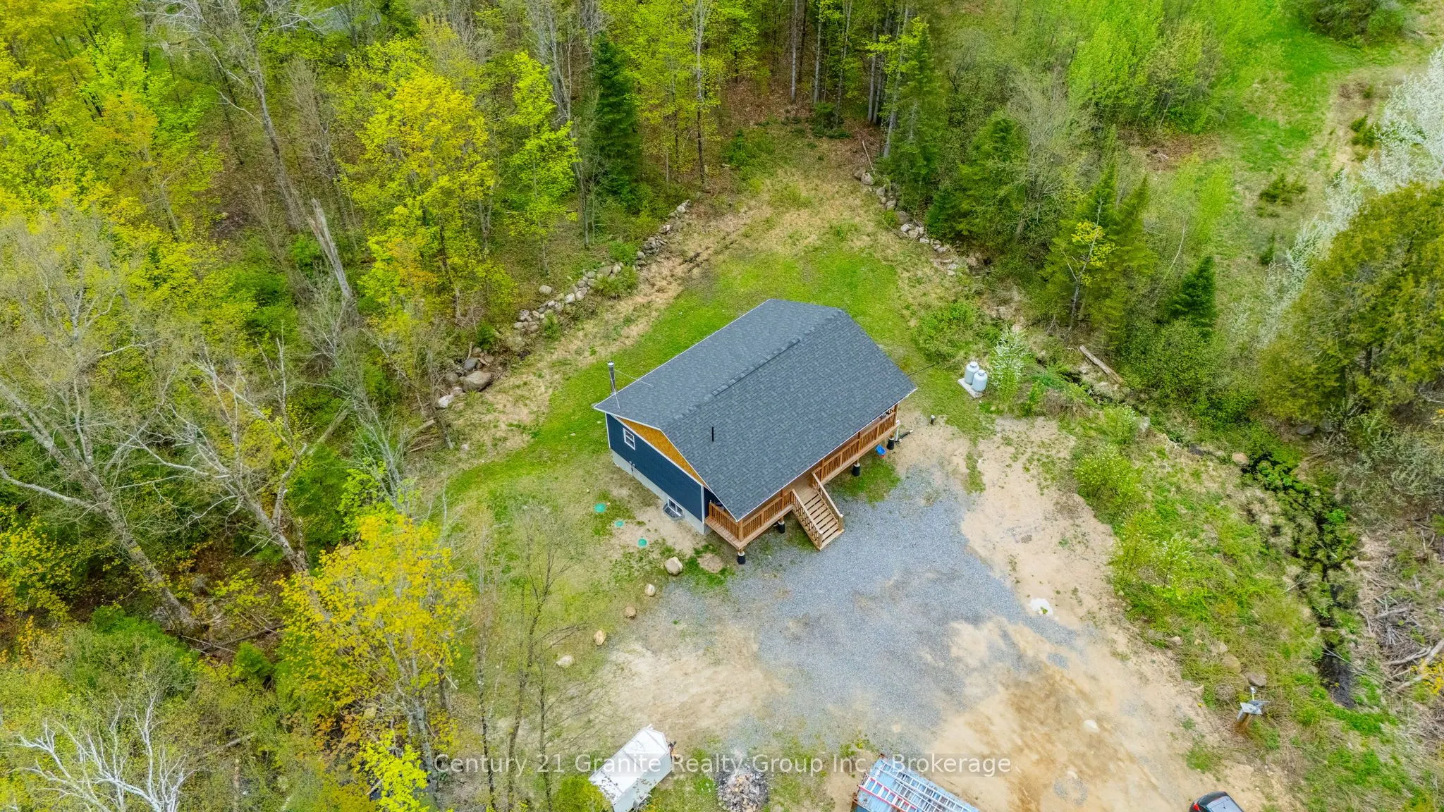 10498 Highway 118