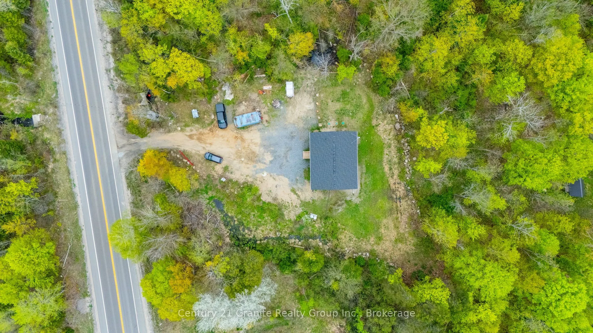10498 Highway 118