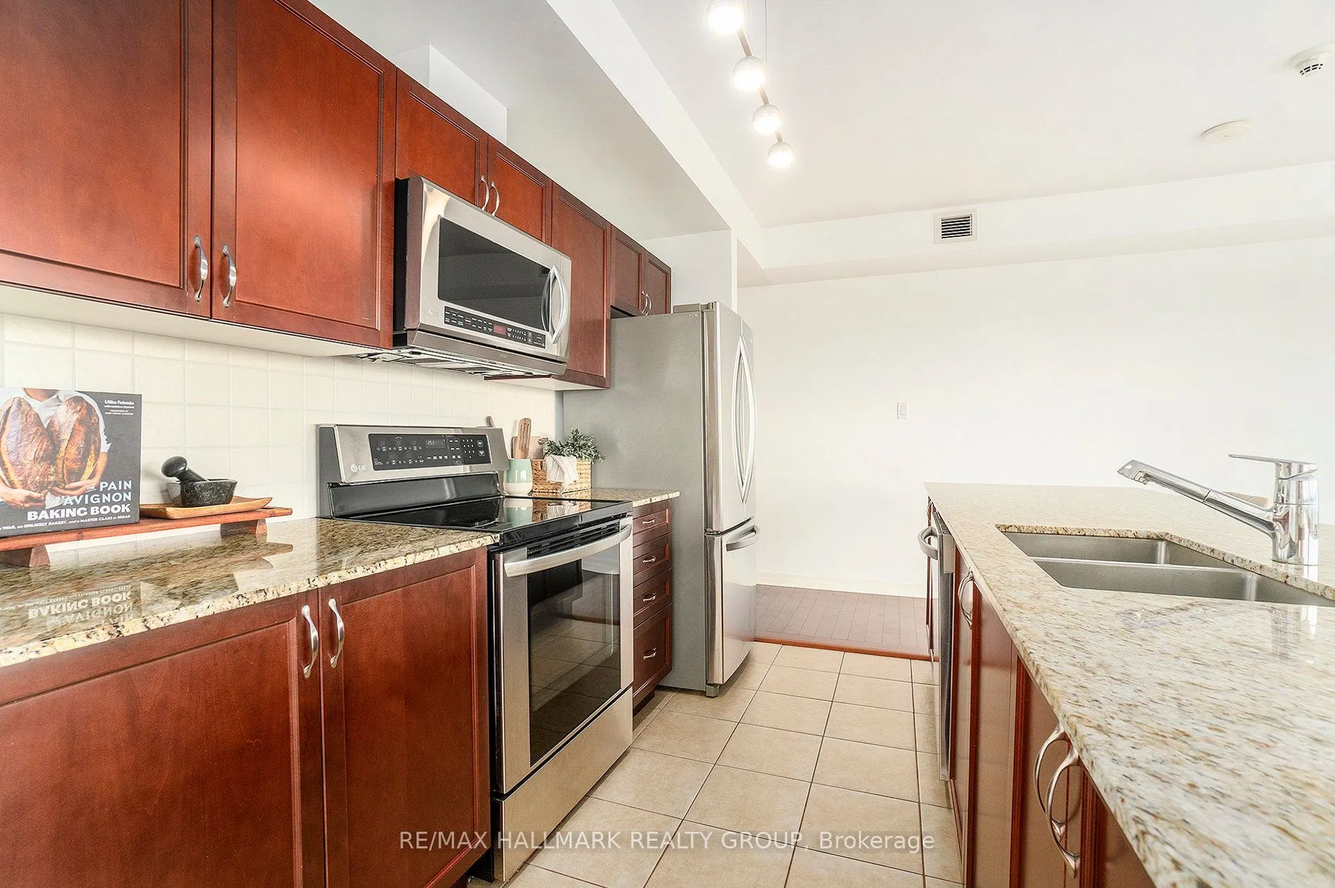 90 Landry Street, #1602