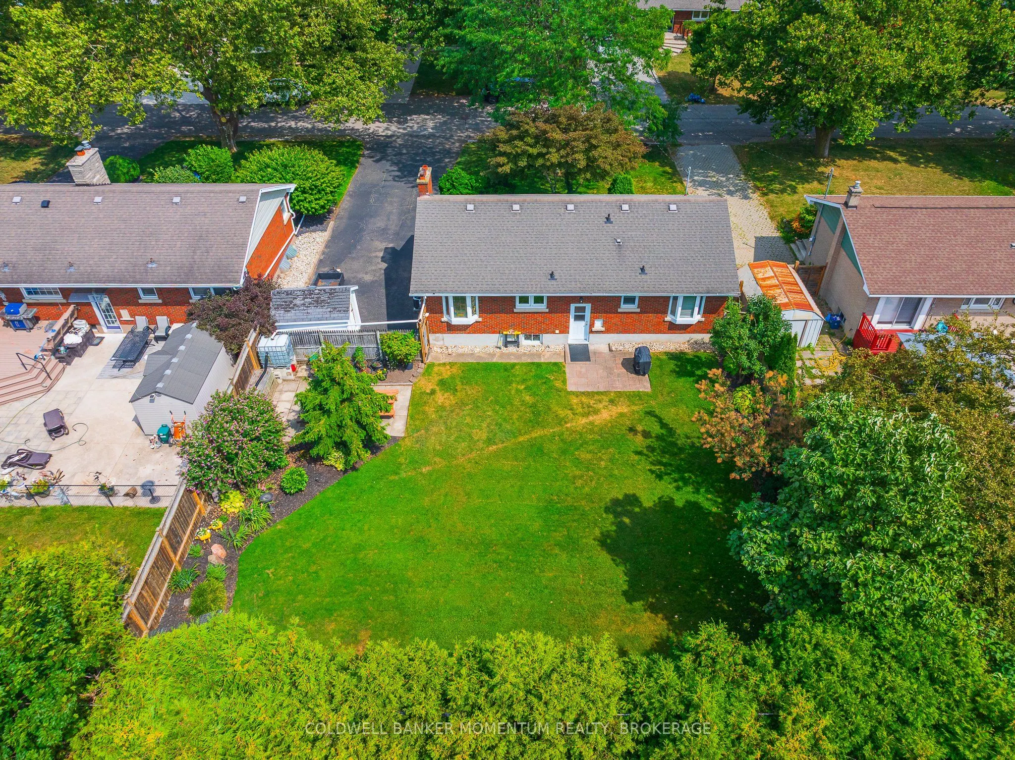 11 Roxanne Drive
