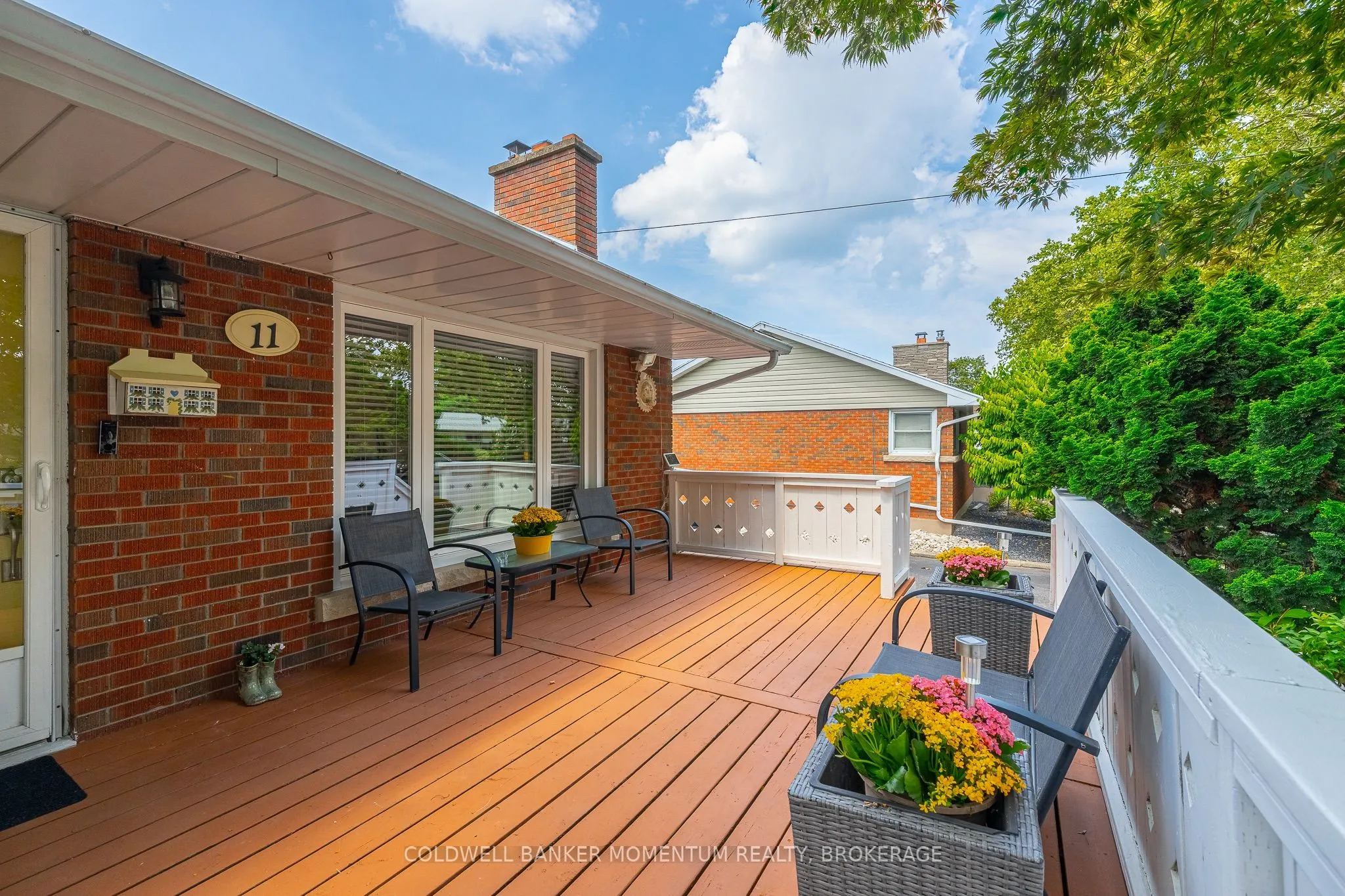 11 Roxanne Drive