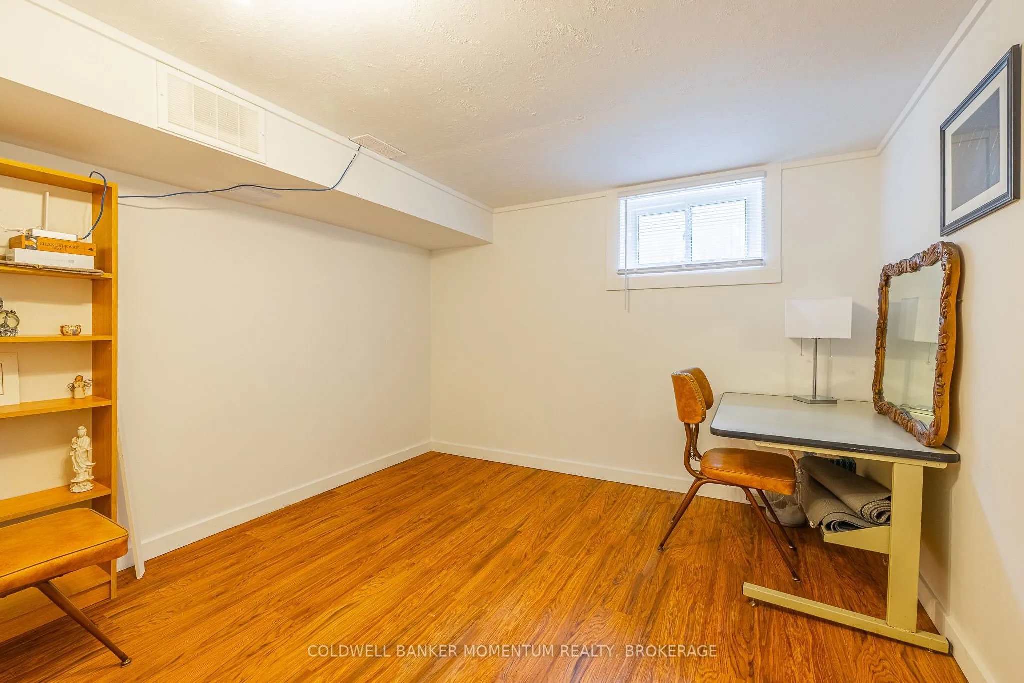 11 Roxanne Drive