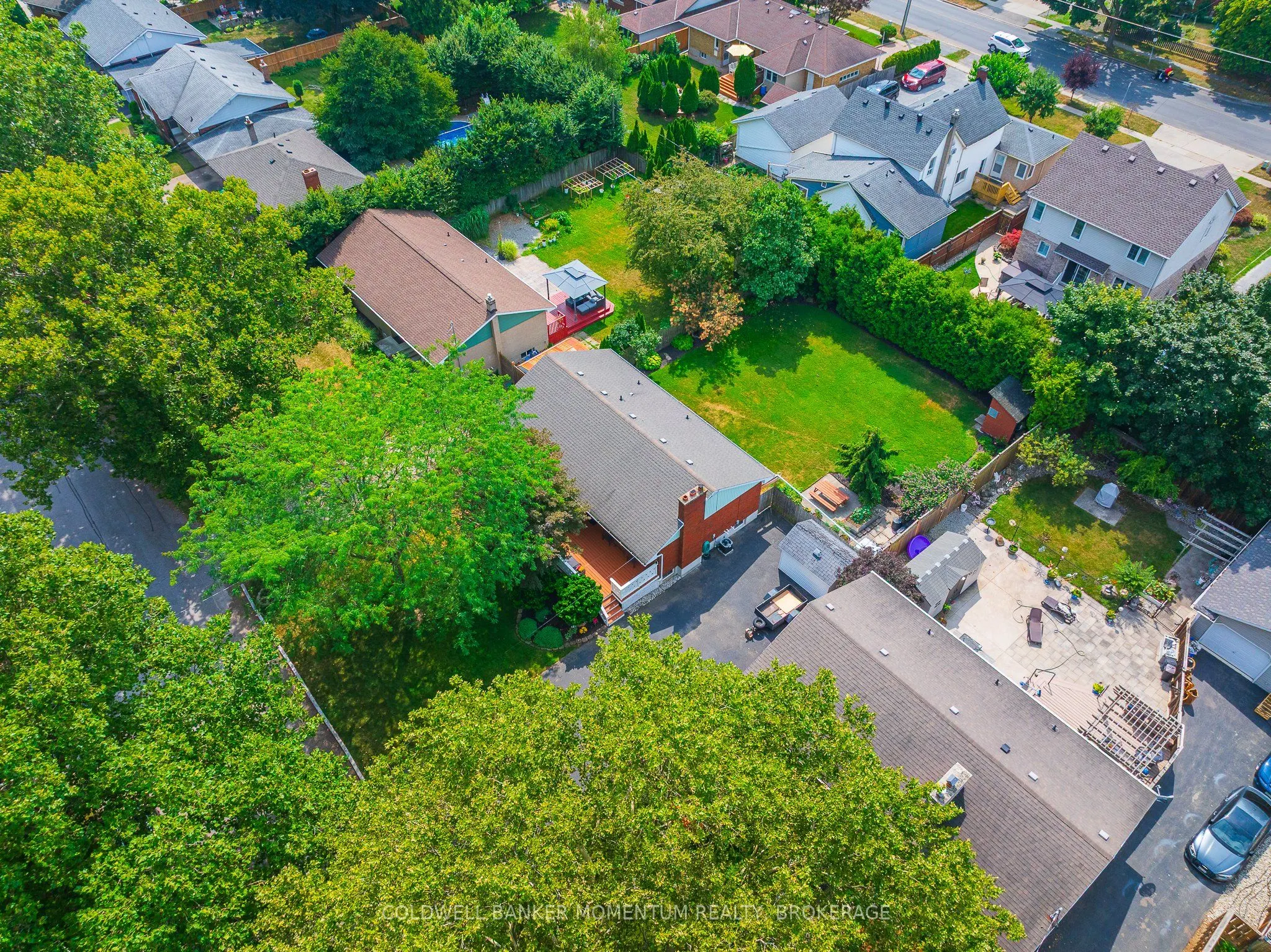 11 Roxanne Drive