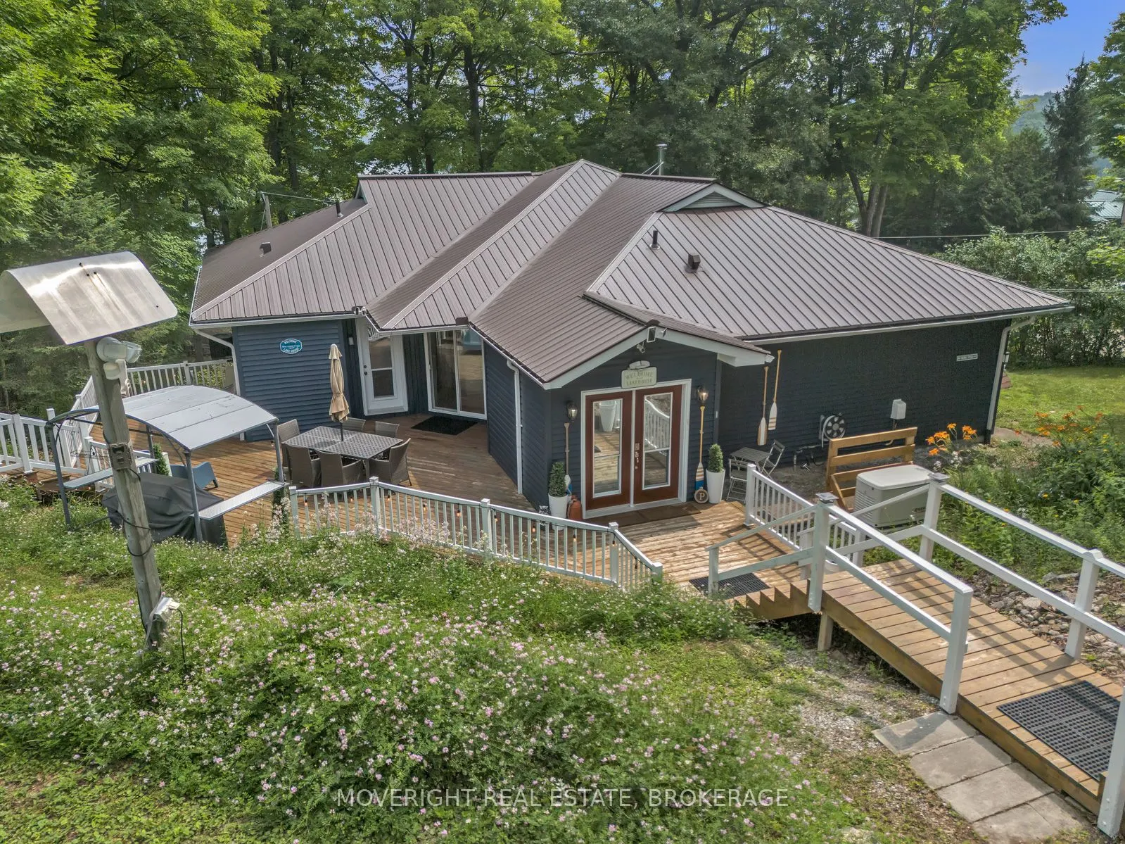 101 Thistle Lane