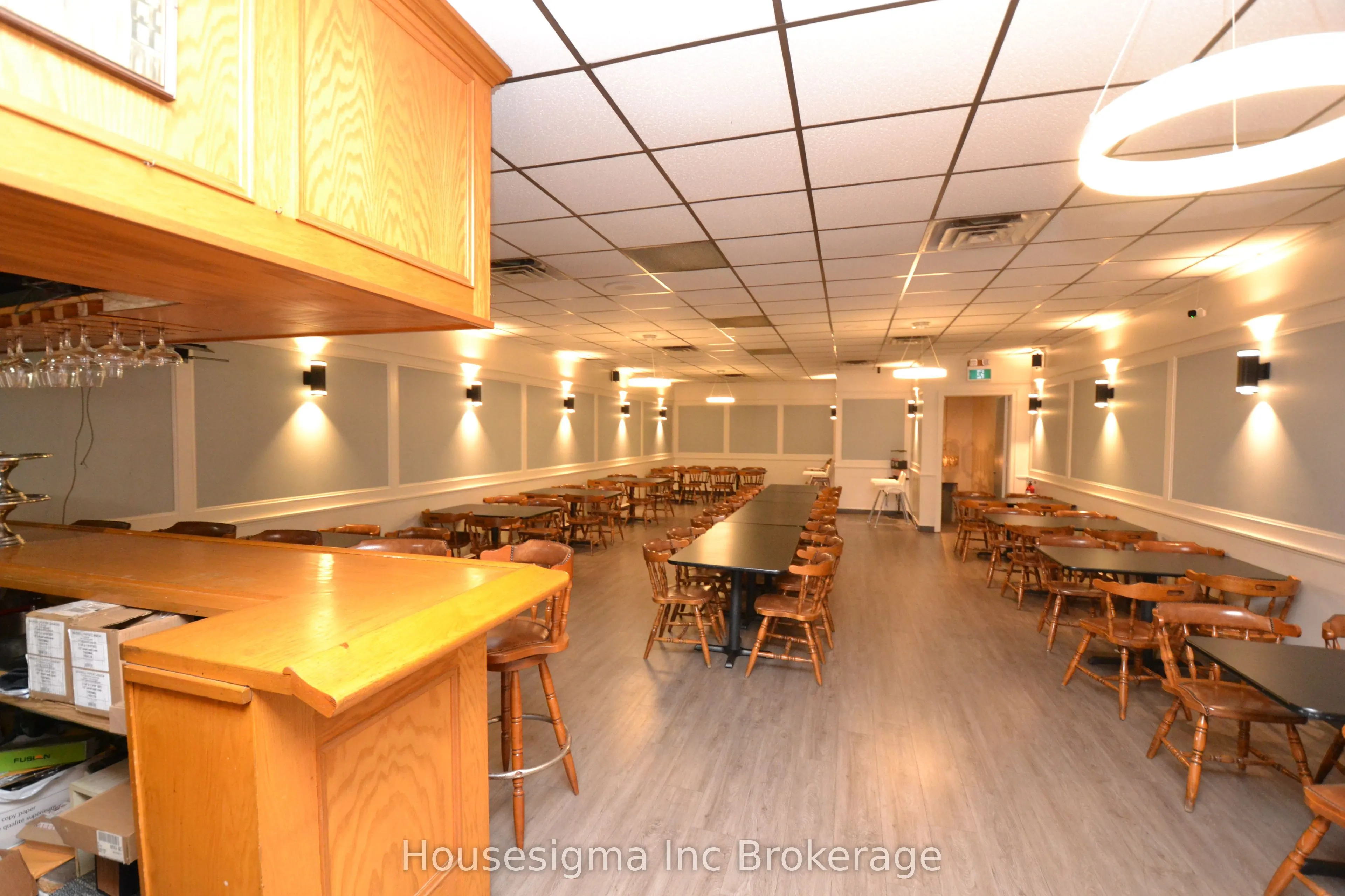 510 Dundas Street