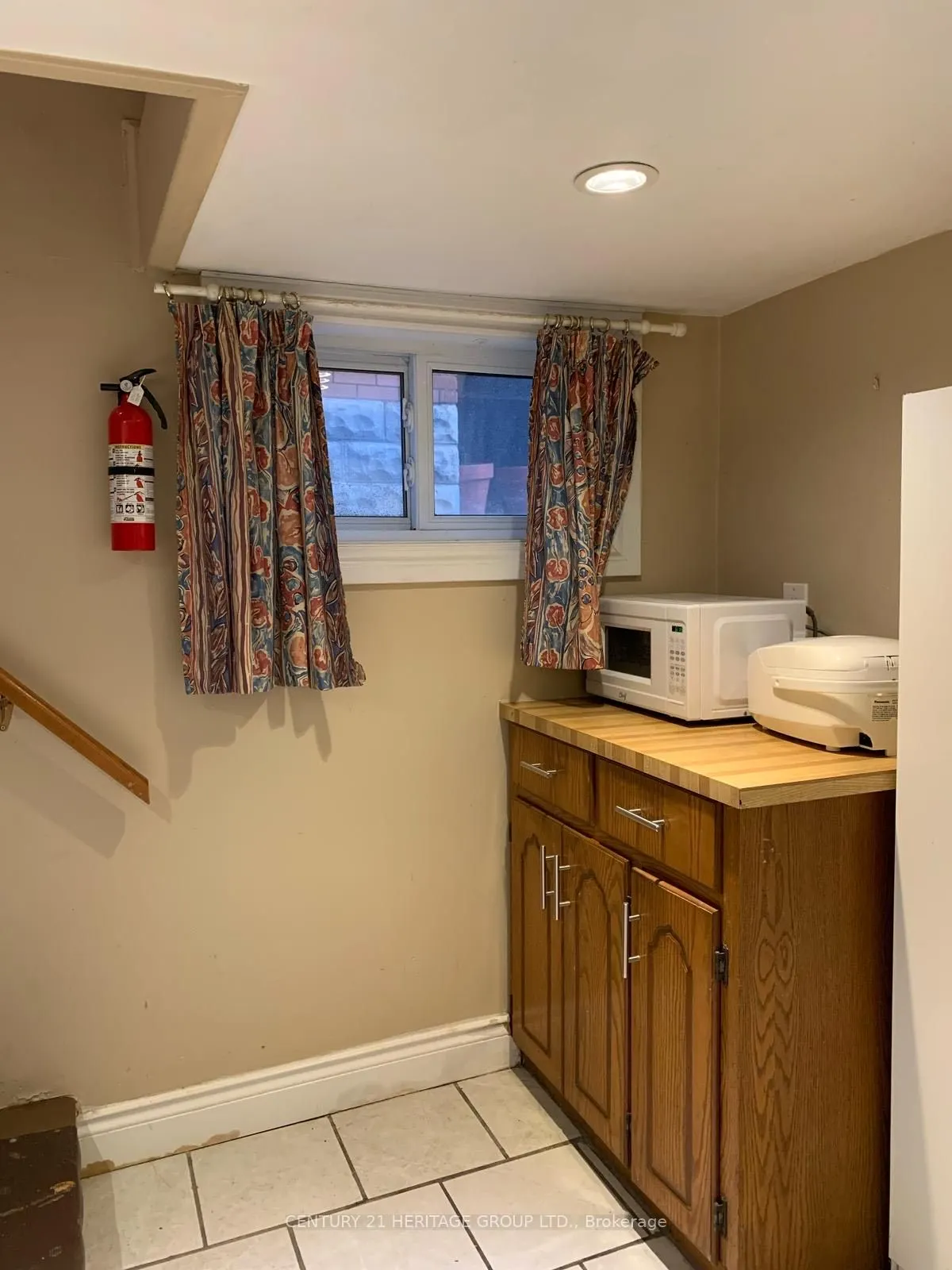 23 Haddon Avenue N, #Bsmt