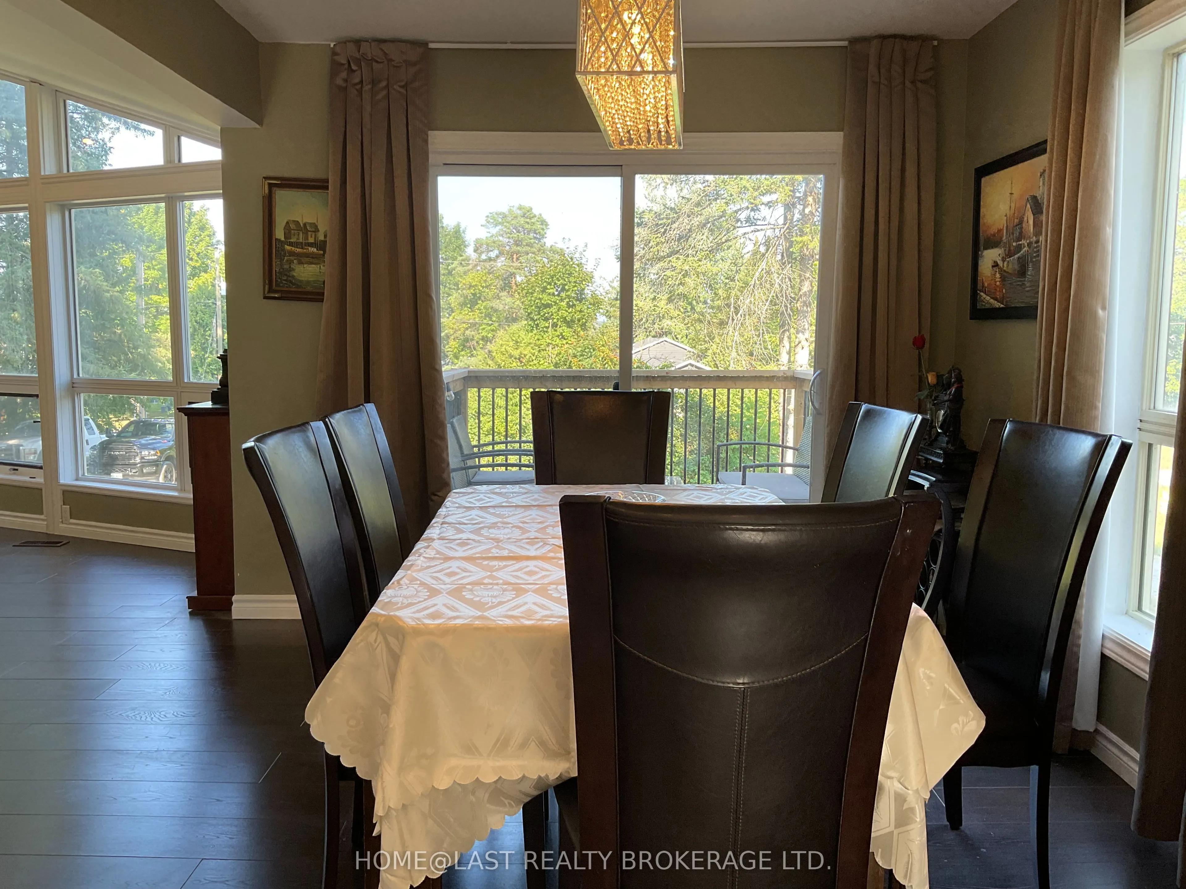 95 Fulsom Crescent