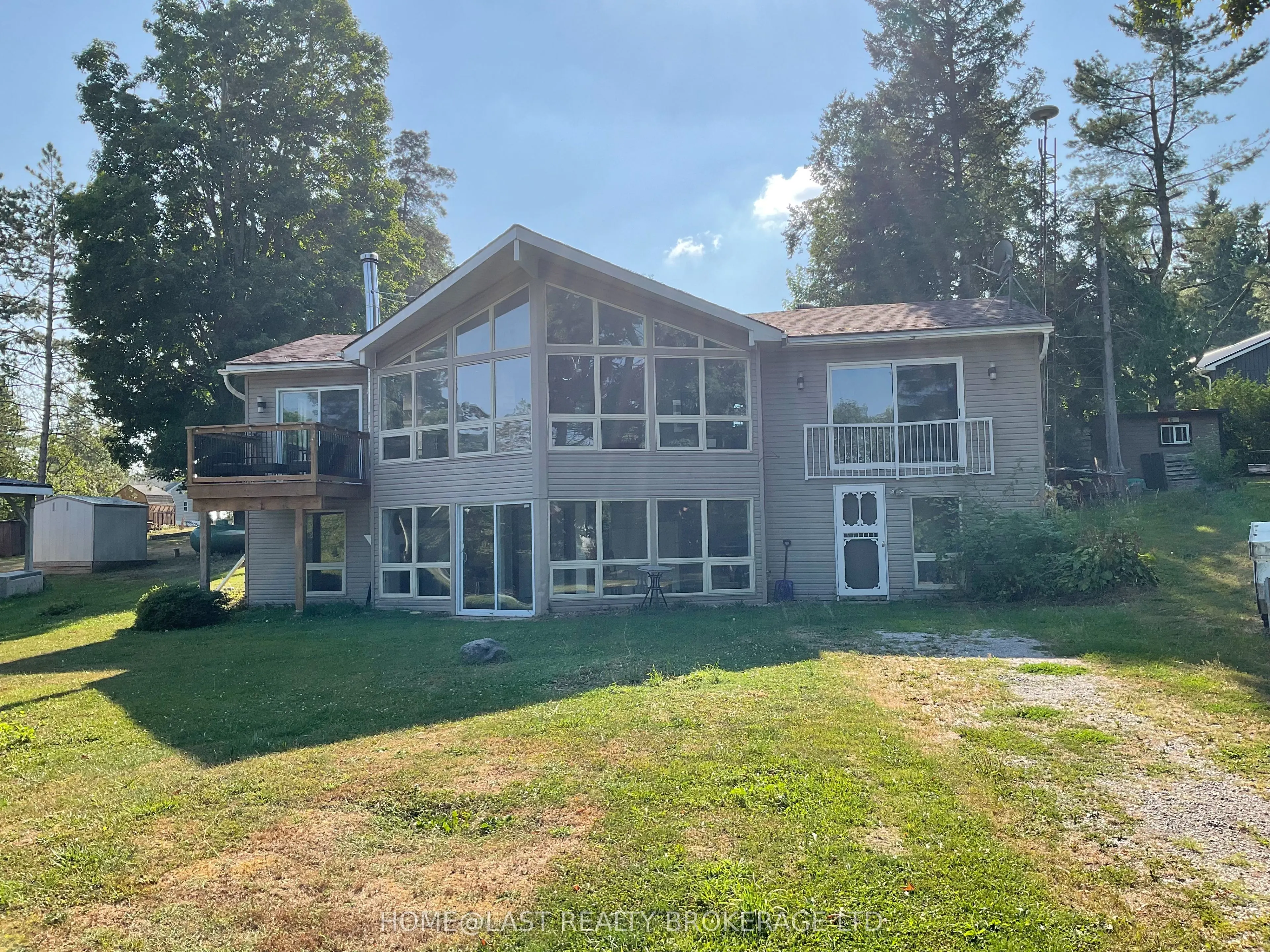 95 Fulsom Crescent