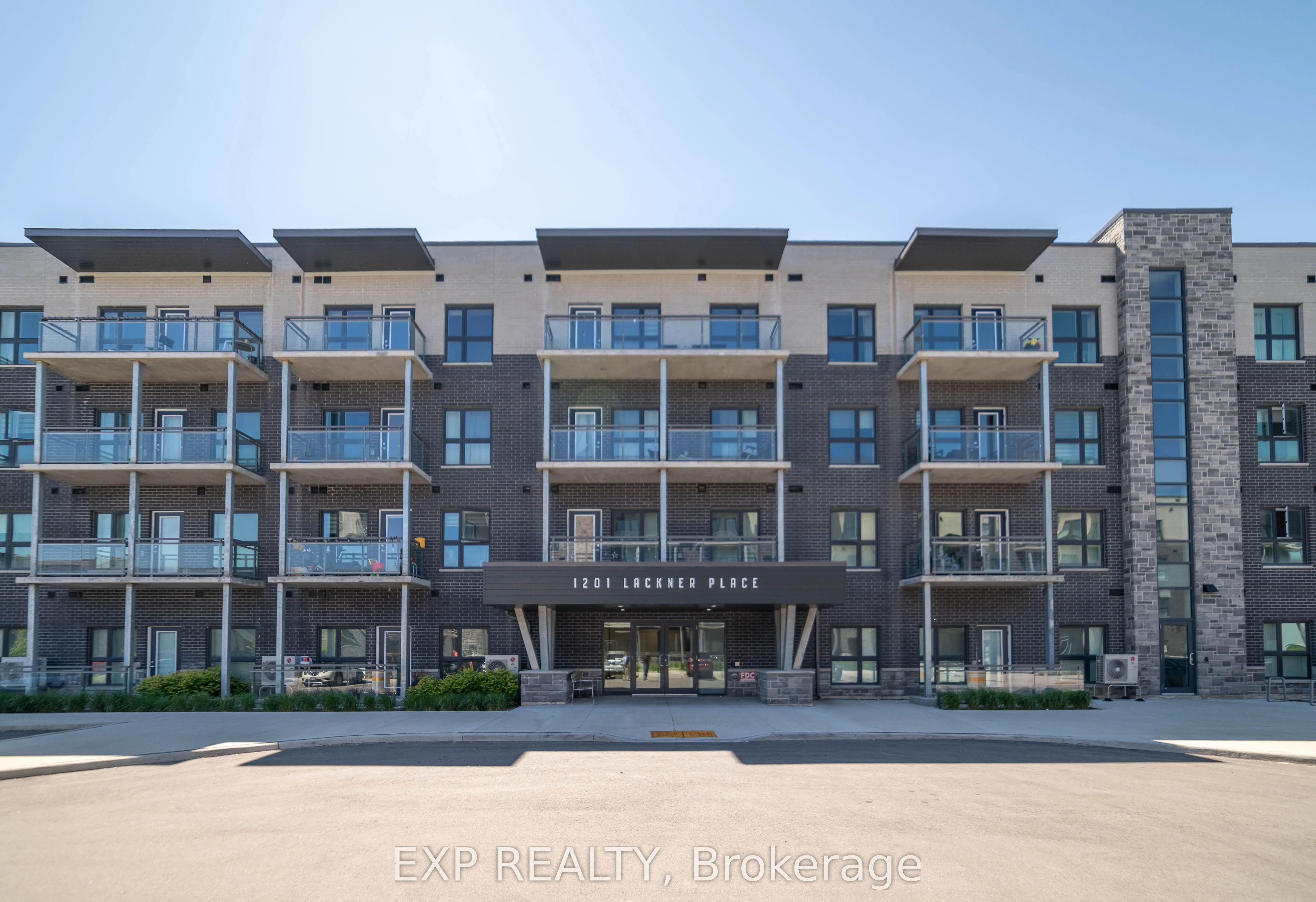 1201 Lackner Place, #102