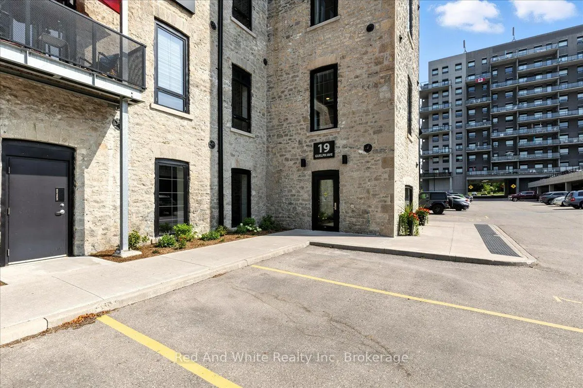 19 Guelph Avenue, #408