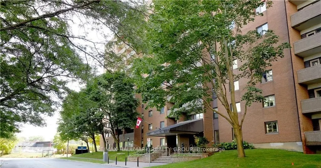 1100 Ambleside Drive, #315