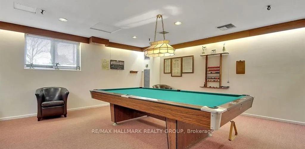 1100 Ambleside Drive, #315