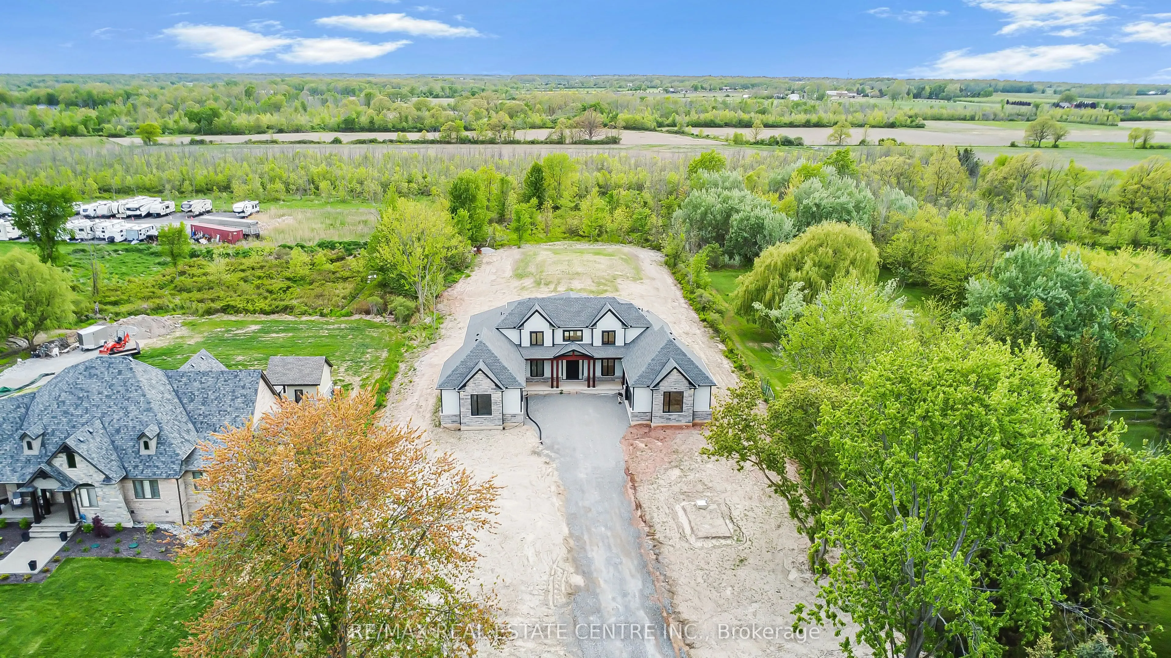256 Mountain Road