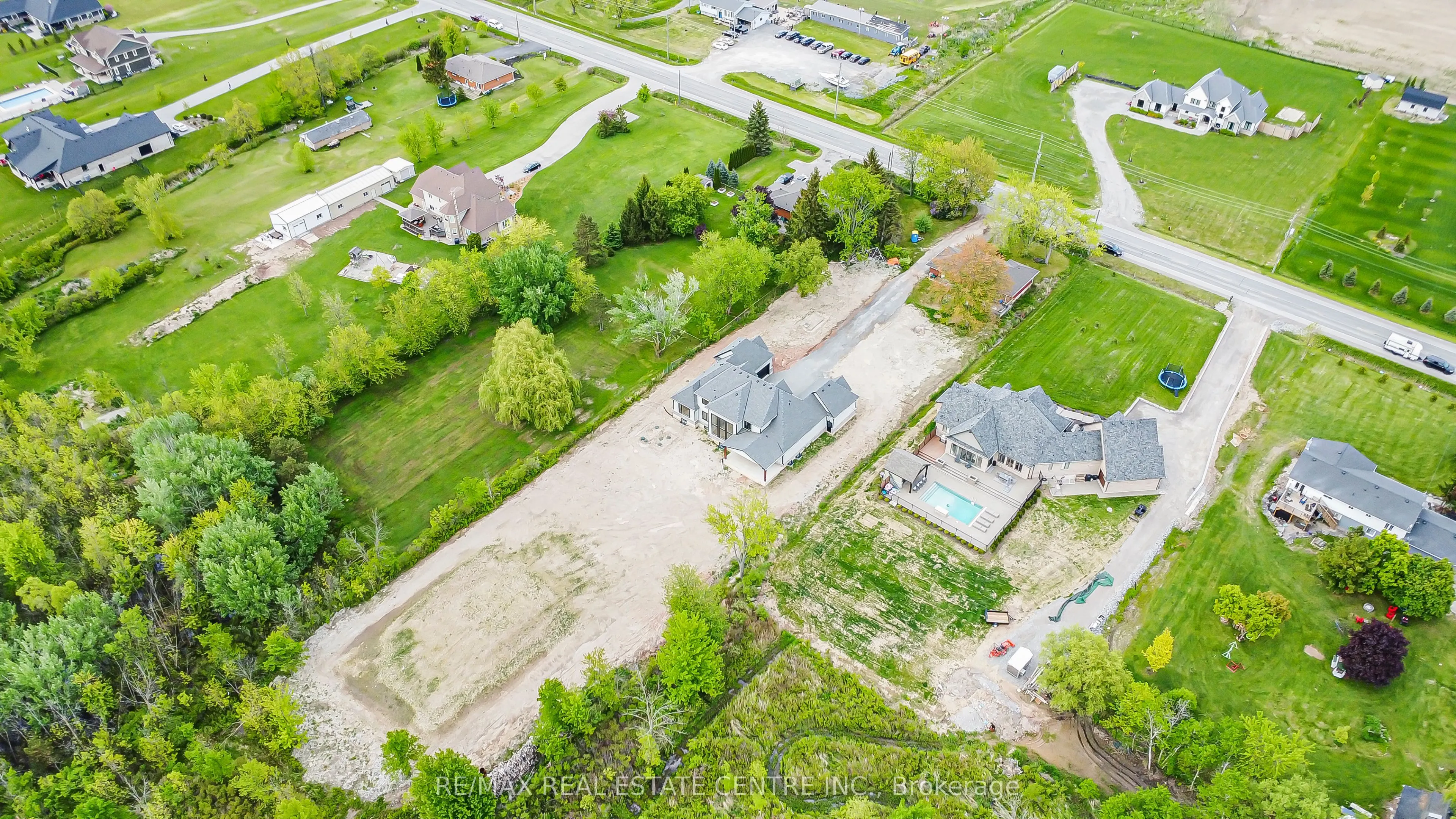 256 Mountain Road
