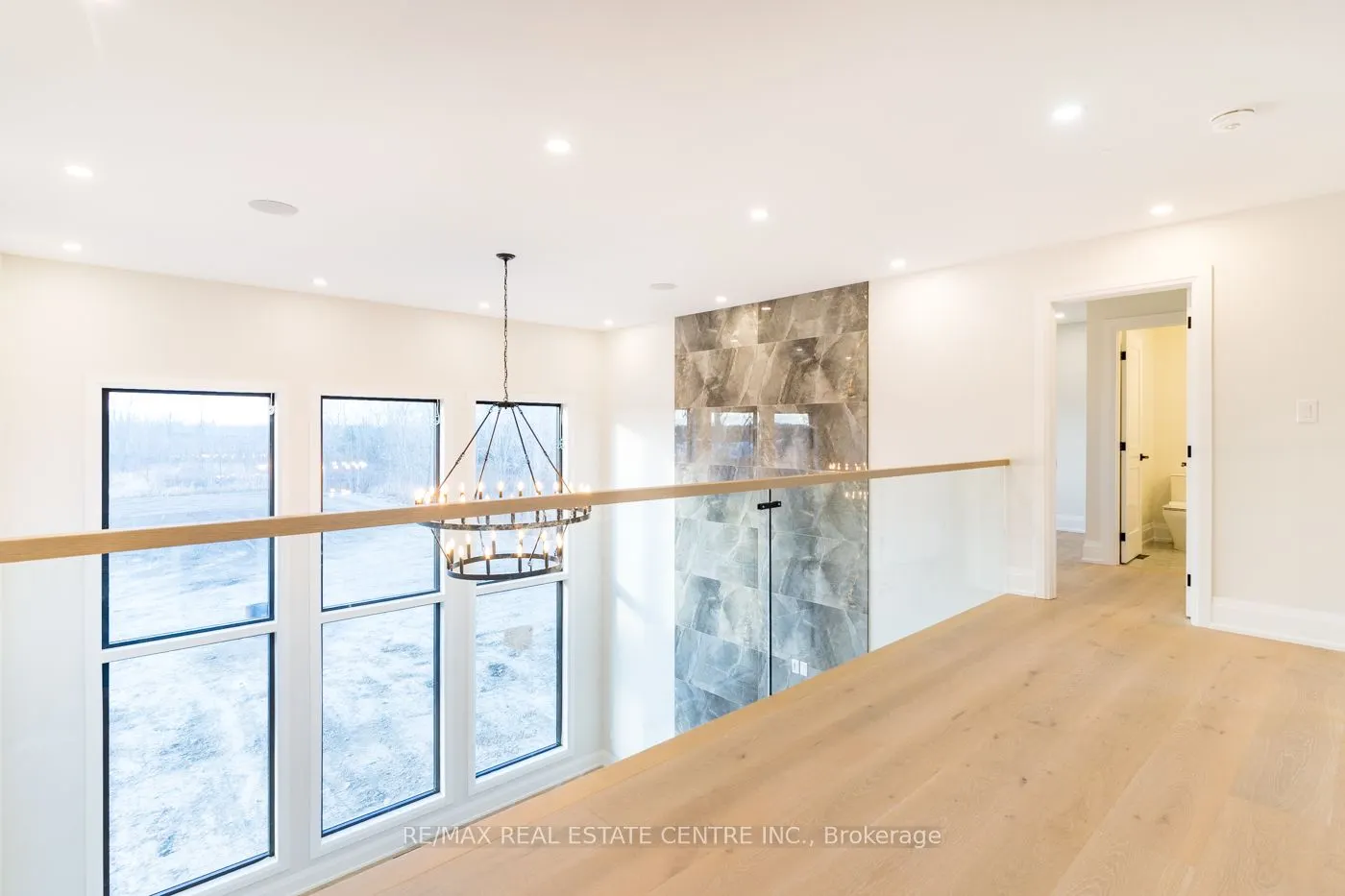 256 Mountain Road