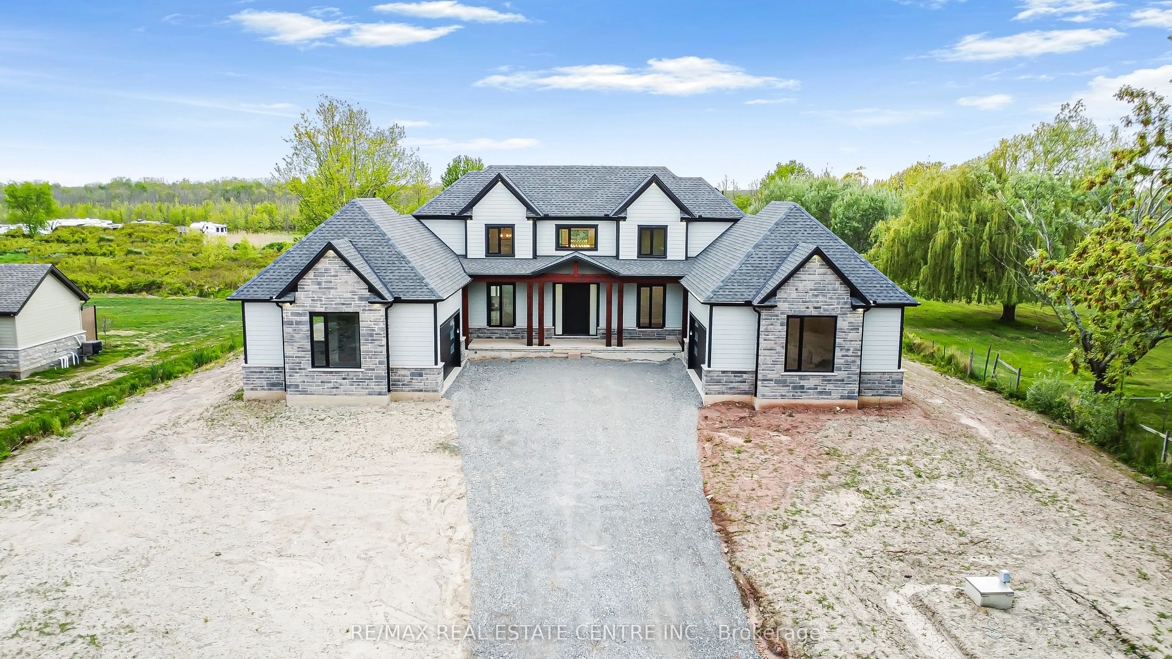 256 Mountain Road