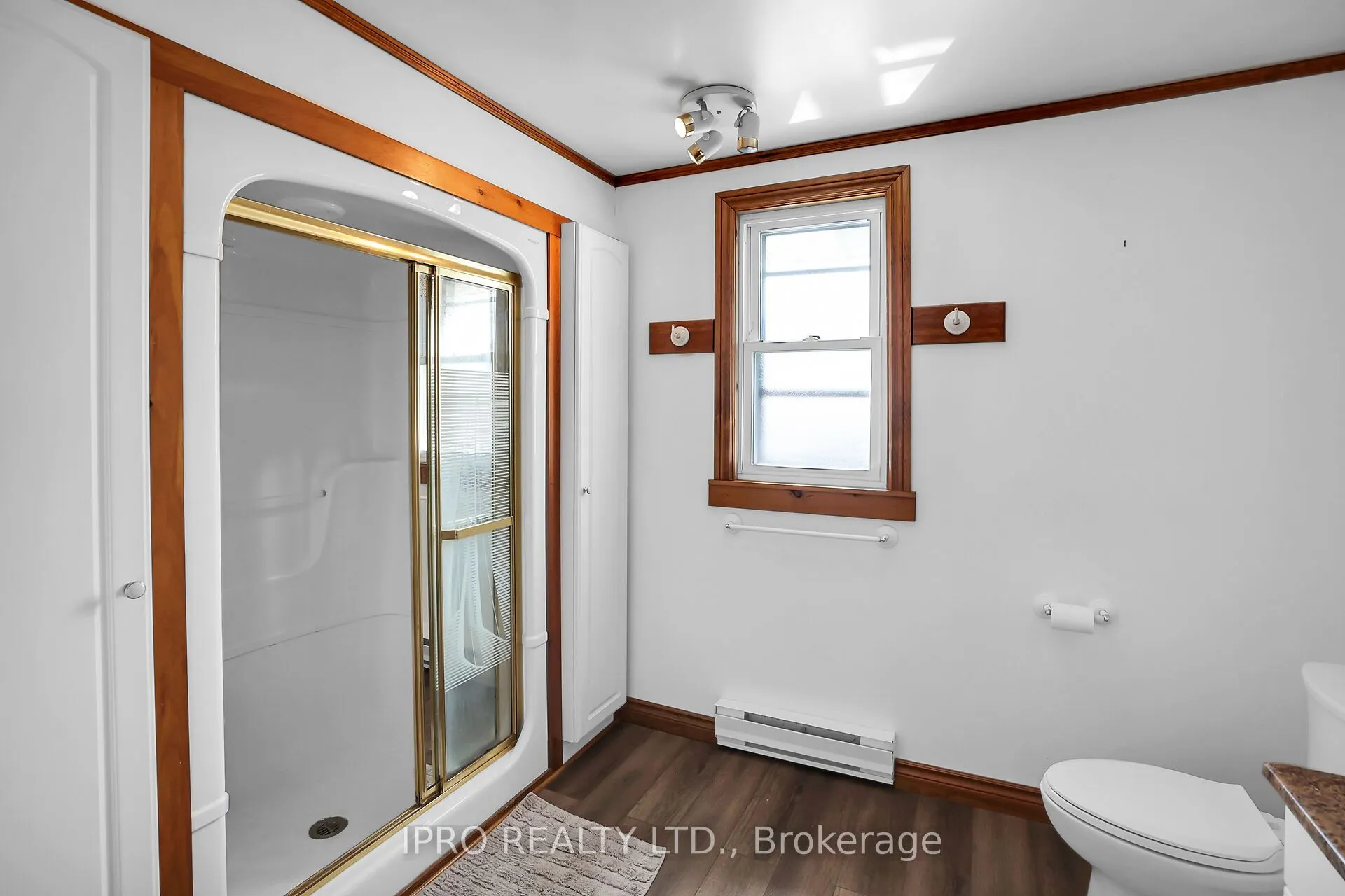 1027 Niagara Stone Road